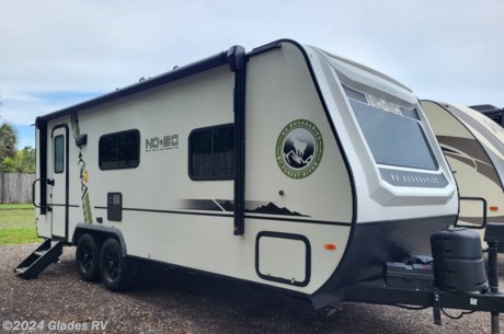 &lt;p&gt;2021 FOREST RIVER NO BOUNDARIES 19.6 TRAILER&amp;nbsp;&lt;/p&gt;
&lt;p&gt;FRONT FIBERGLASS CAP WITH PANORAMIC WINDOW, FIBERGLASS BODY, BUILT RUGGED W/ALL TERRAIN TIRES, ALUMINUM WHEELS AND ROOF TOP RHINO RACK FOR YOUR KAYAK.&lt;/p&gt;
&lt;p&gt;POWER PATIO AWNING, MURPHY BED, BREAKFAST BAR W/STOOLS, CENTRAL VACUUM AND MUCH MORE!&lt;/p&gt;