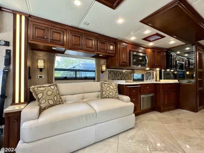 2016 Dutch Star 4369 by Newmar from Glades RV in Fort Myers, Florida