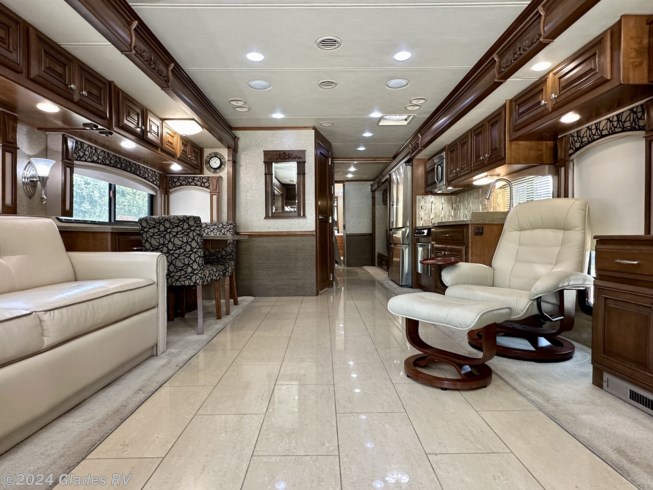 2013 Thor Motor Coach Tuscany 45LT - Used Diesel Pusher For Sale by Glades RV in Fort Myers, Florida