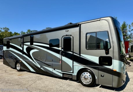 &lt;p&gt;2020 PACE ARROW 36U / BATH AND A HALF / 340HP&lt;/p&gt;
&lt;p&gt;POWER AWNING, AUTO LEVELING, HIDE-A-LOFT POWER DROP DOWN QUEEN BED OVER CAB, RESIDENTIAL REFRIGERATOR, WASHER &amp;amp; DRYER, MOBILEEYE, INDUCTION COOKTOP, ELECTRIC FIREPLACE, ADJUSTABLE HEAD KING SIZE BED AND MUCH MORE...&lt;/p&gt;