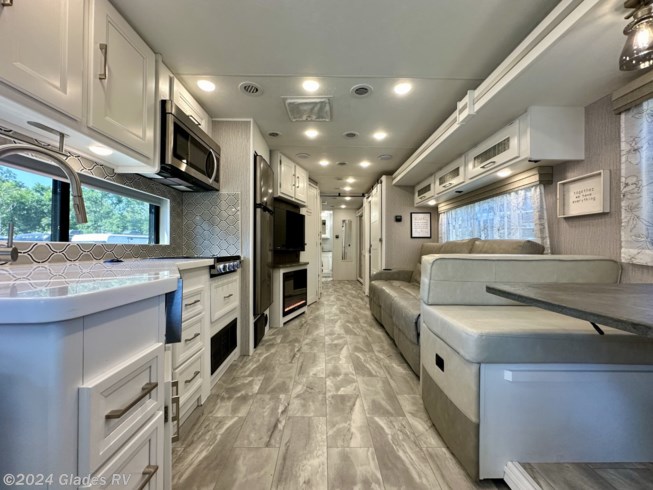 2022 Coachmen Encore 375RB - Used Class A For Sale by Glades RV in Fort Myers, Florida