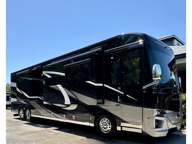 Used 2021 Newmar Dutch Star 4369 available in Fort Myers, Florida