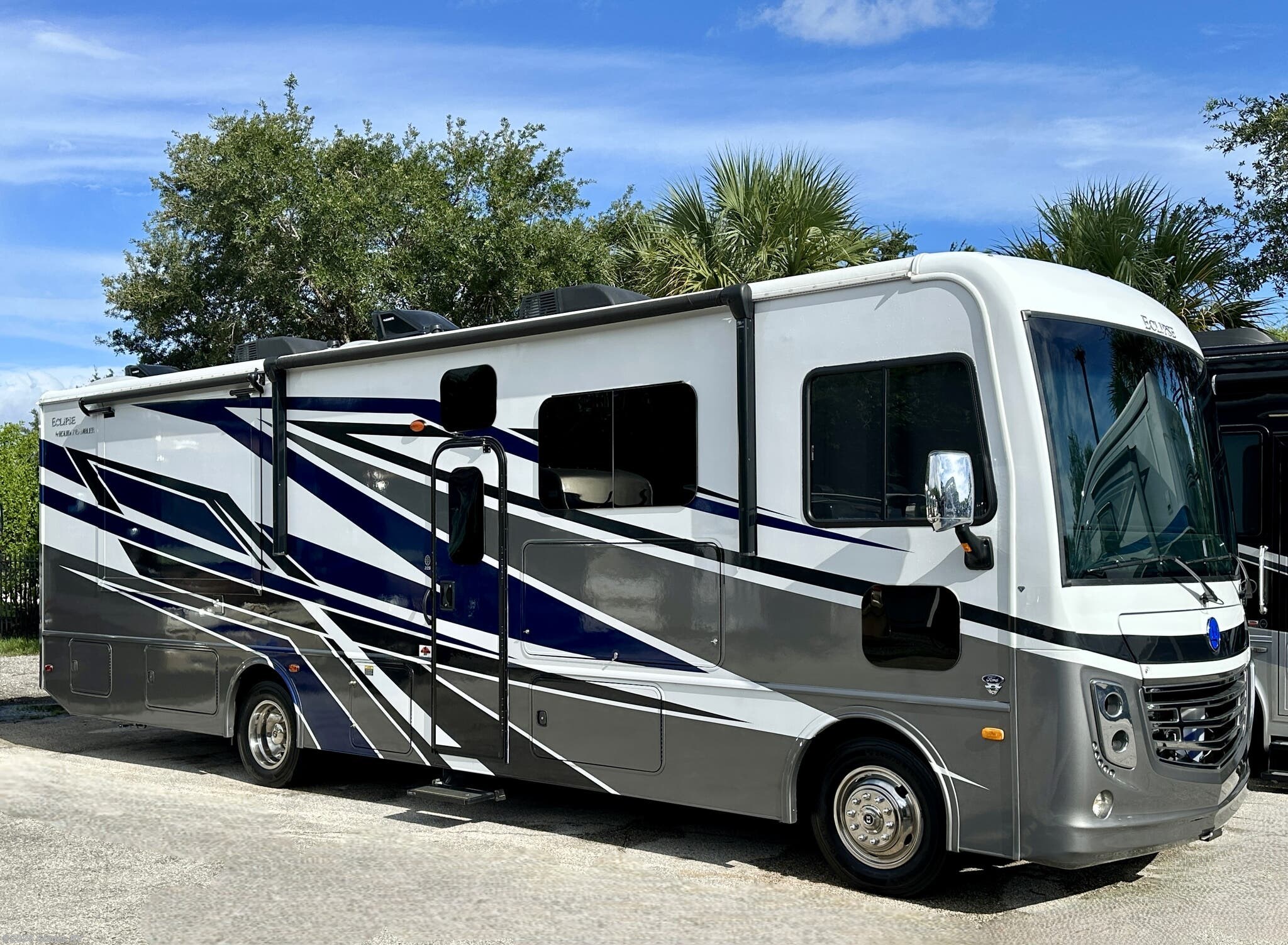 2024 Holiday Rambler Eclipse 32S