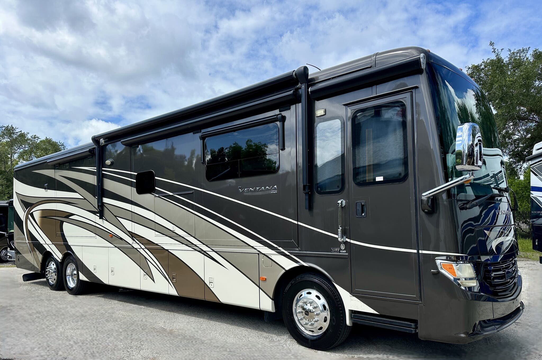 2016 Newmar Ventana 4369