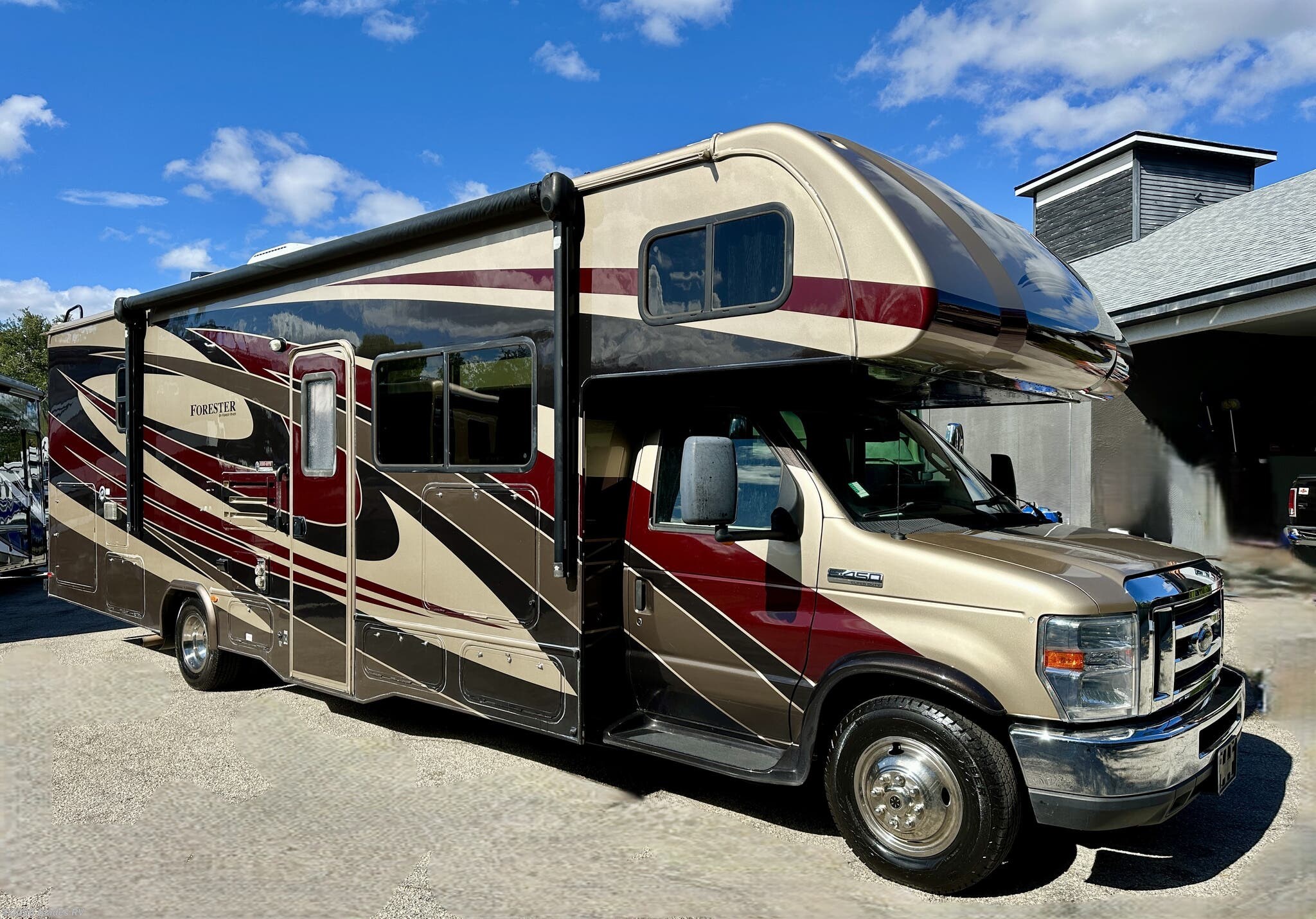 2019 Forest River Forester 3271S