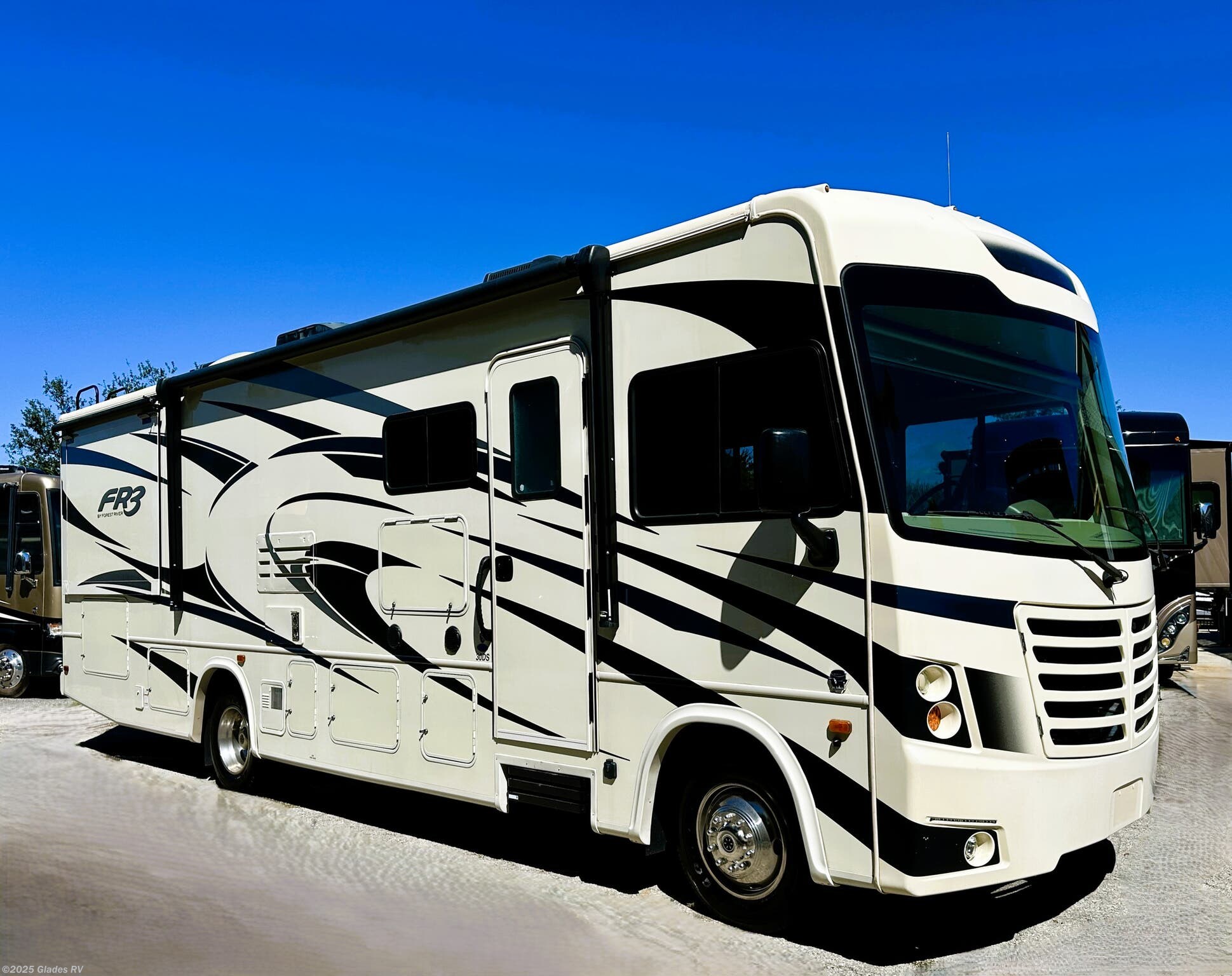 <span style='text-decoration:line-through;'>2019 Forest River FR3 30DS</span>