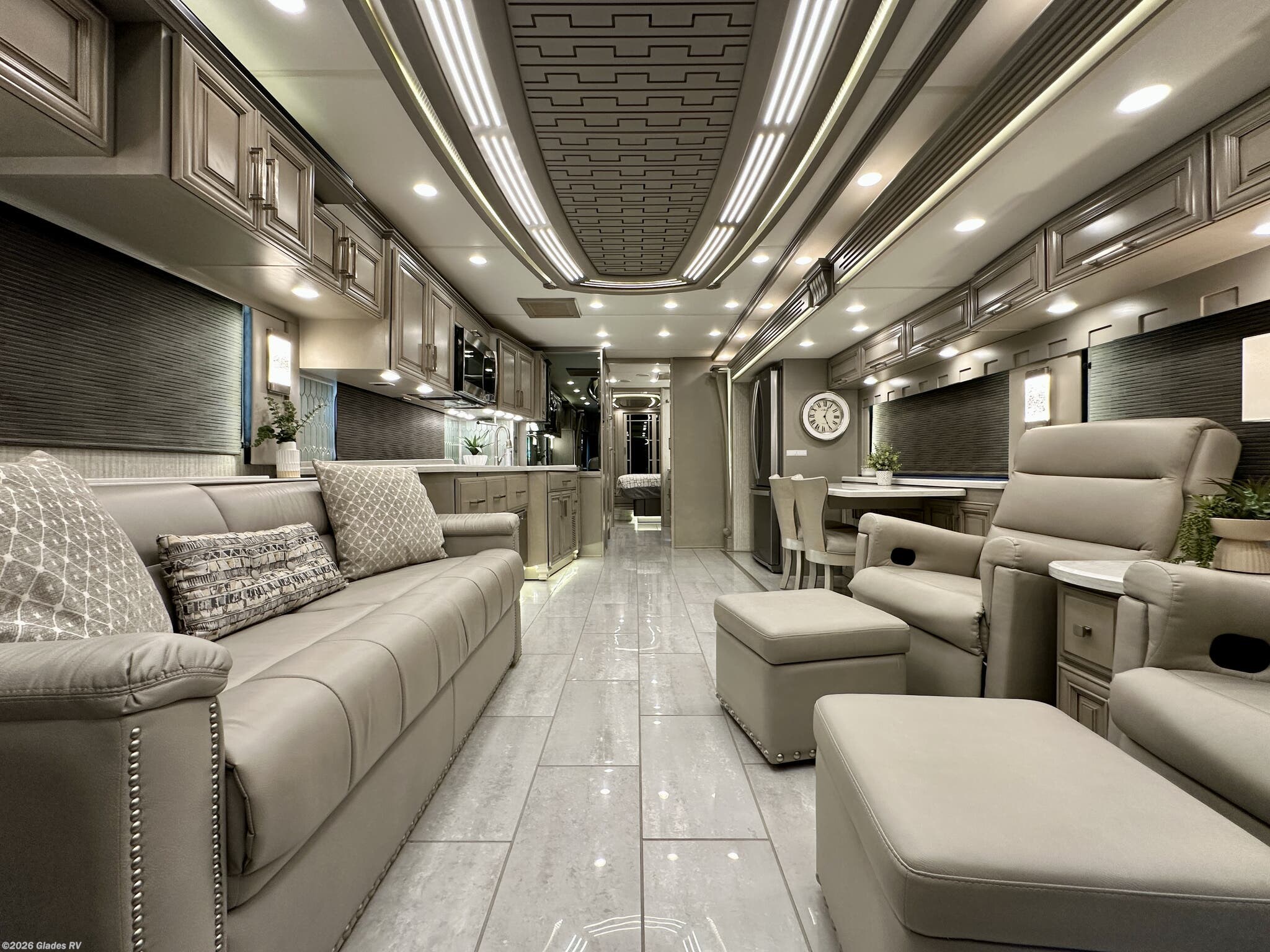 2023 Newmar London Aire 4586 - Used Diesel Pusher For Sale by Glades RV in Fort Myers, Florida features Residential Refrigerator, 50 Amp Service, Keyless Entry, Automatic Leveling Jacks, Central Vacuum