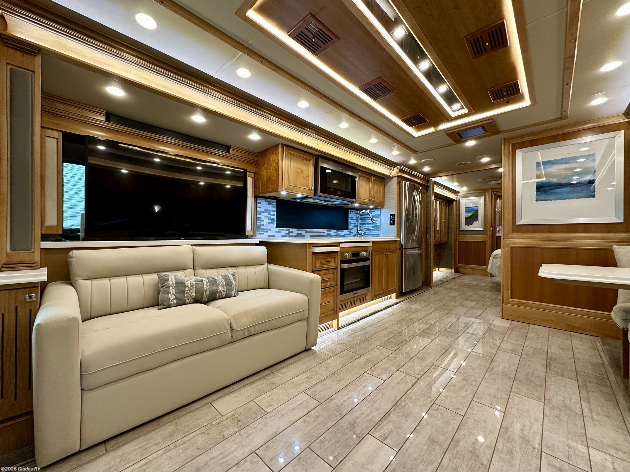 2021 Phaeton 37 BH by Tiffin from Glades RV in Fort Myers, Florida