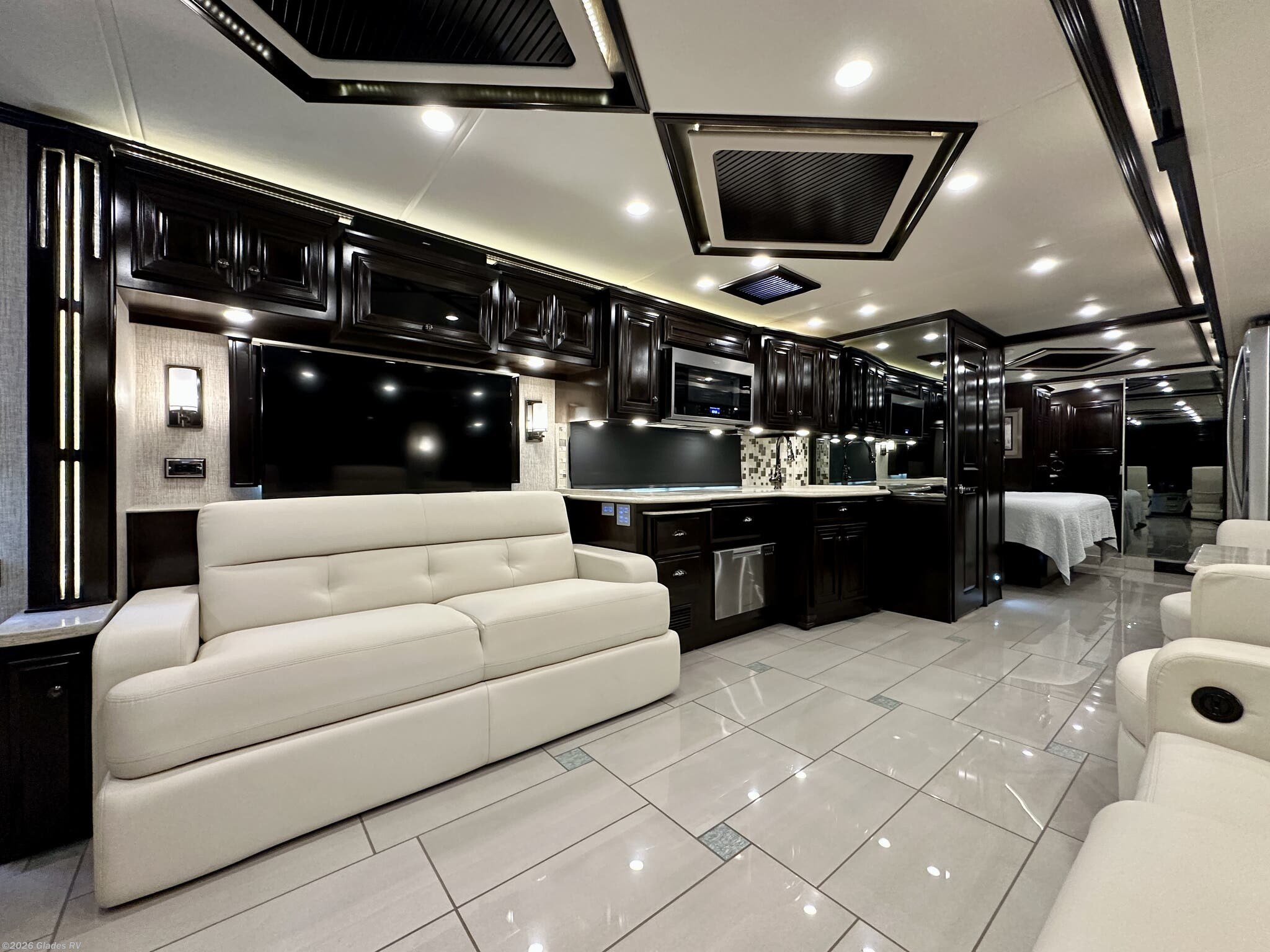 2020 Dutch Star 4369 by Newmar from Glades RV in Fort Myers, Florida