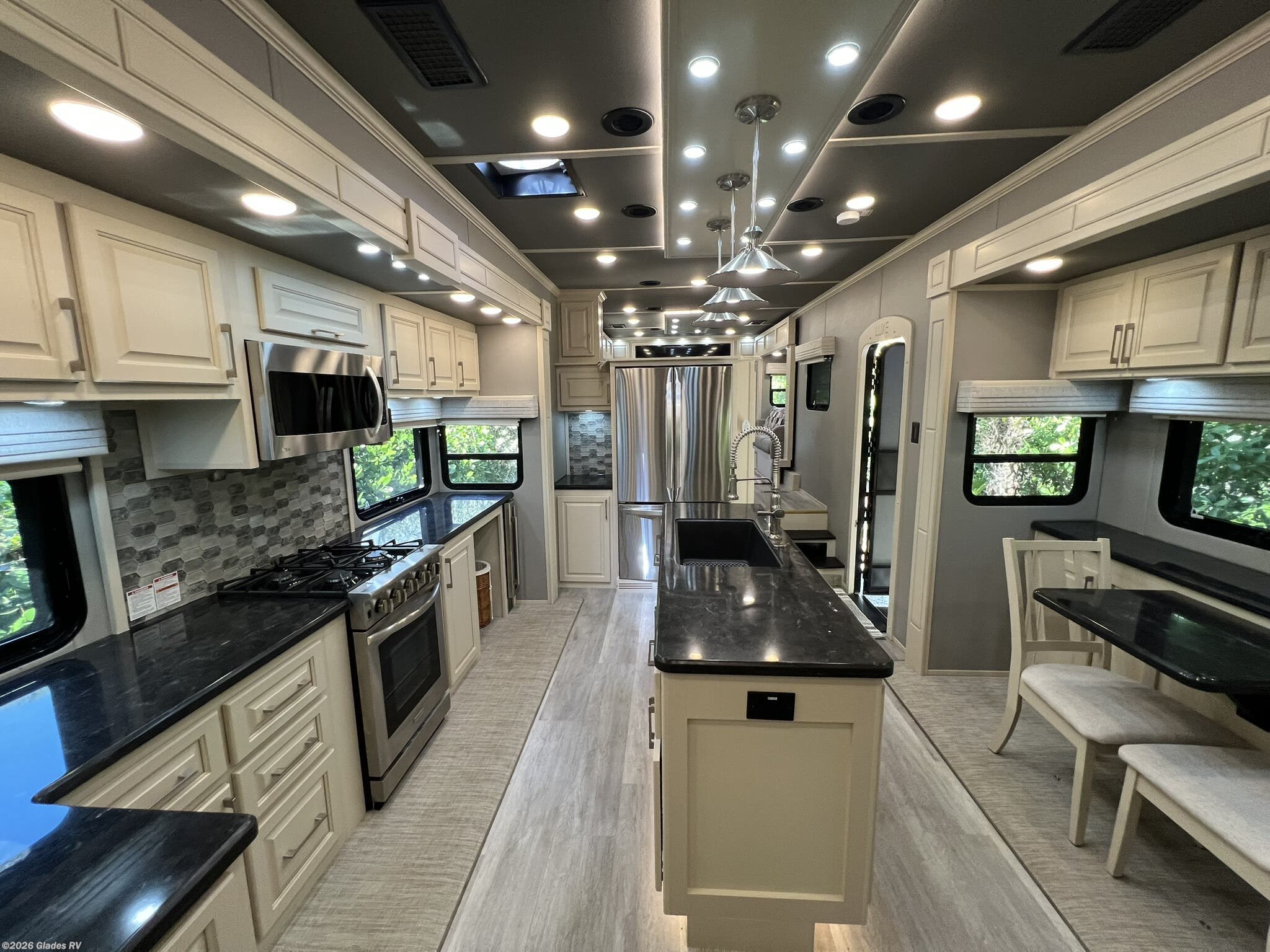 2023 Elite 44FL by Luxe from Glades RV in Fort Myers, Florida