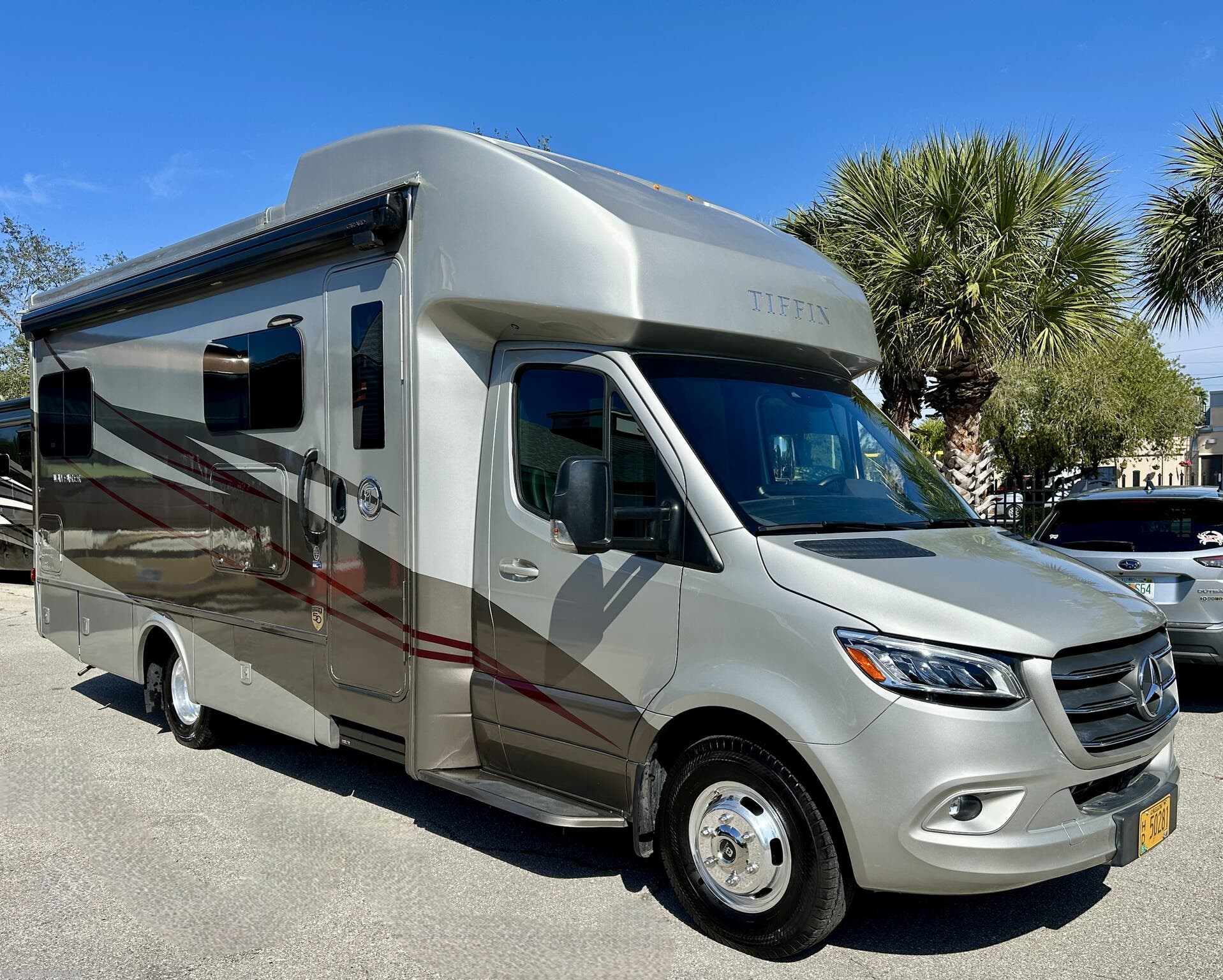 2023 Tiffin Wayfarer 25TW