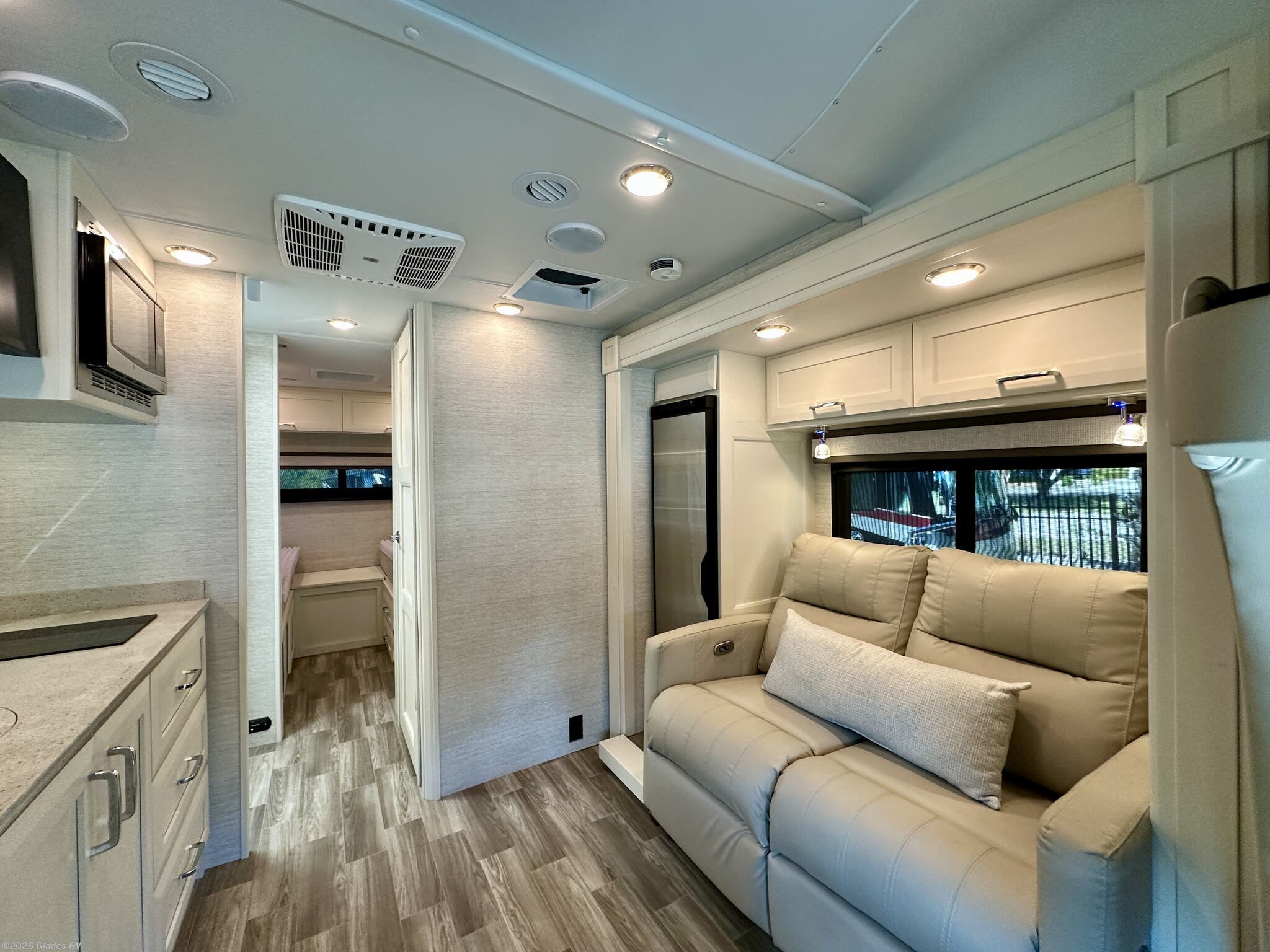 2023 Wayfarer 25TW by Tiffin from Glades RV in Fort Myers, Florida