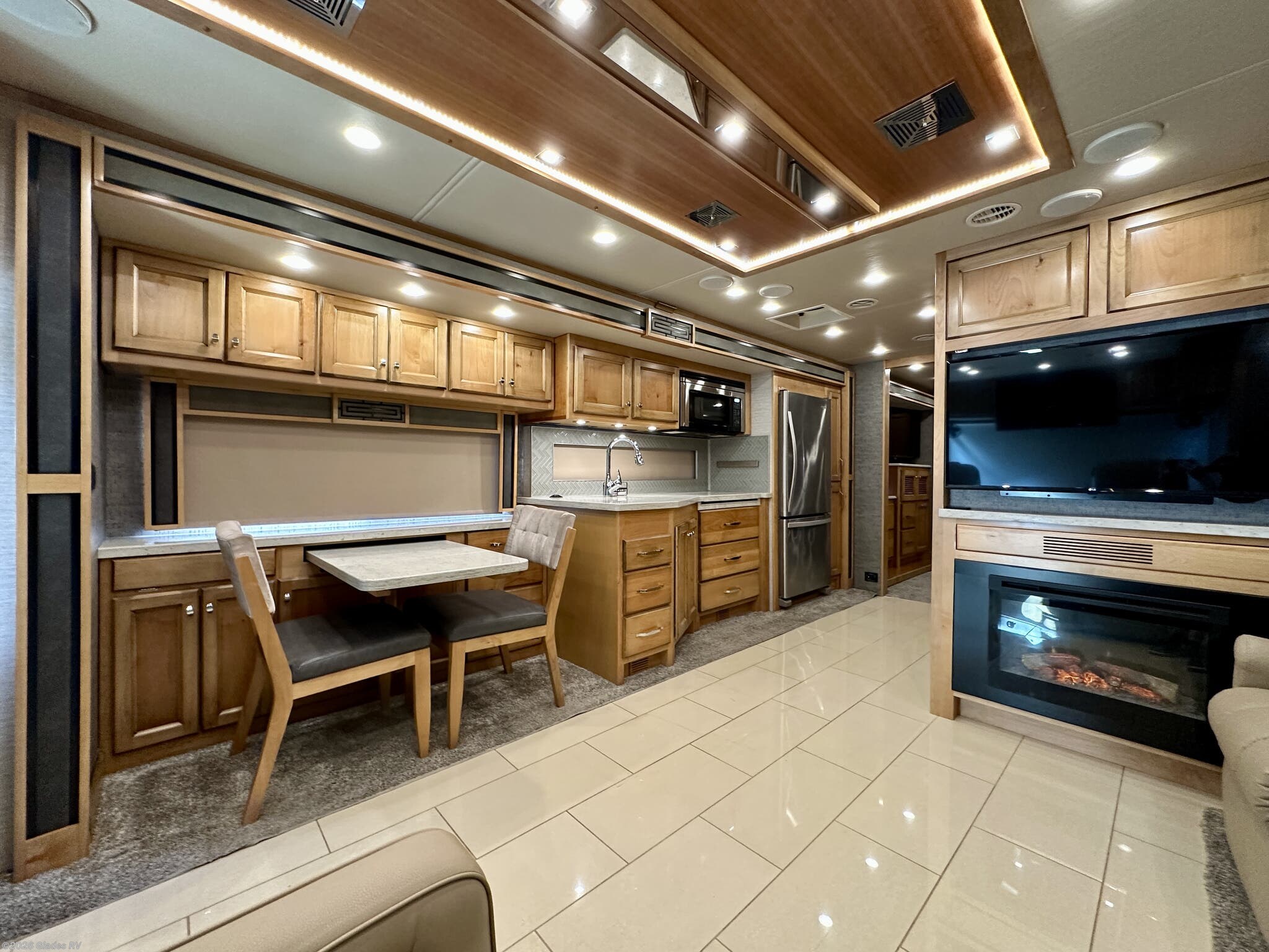 2020 Allegro Red 33 AA by Tiffin from Glades RV in Fort Myers, Florida