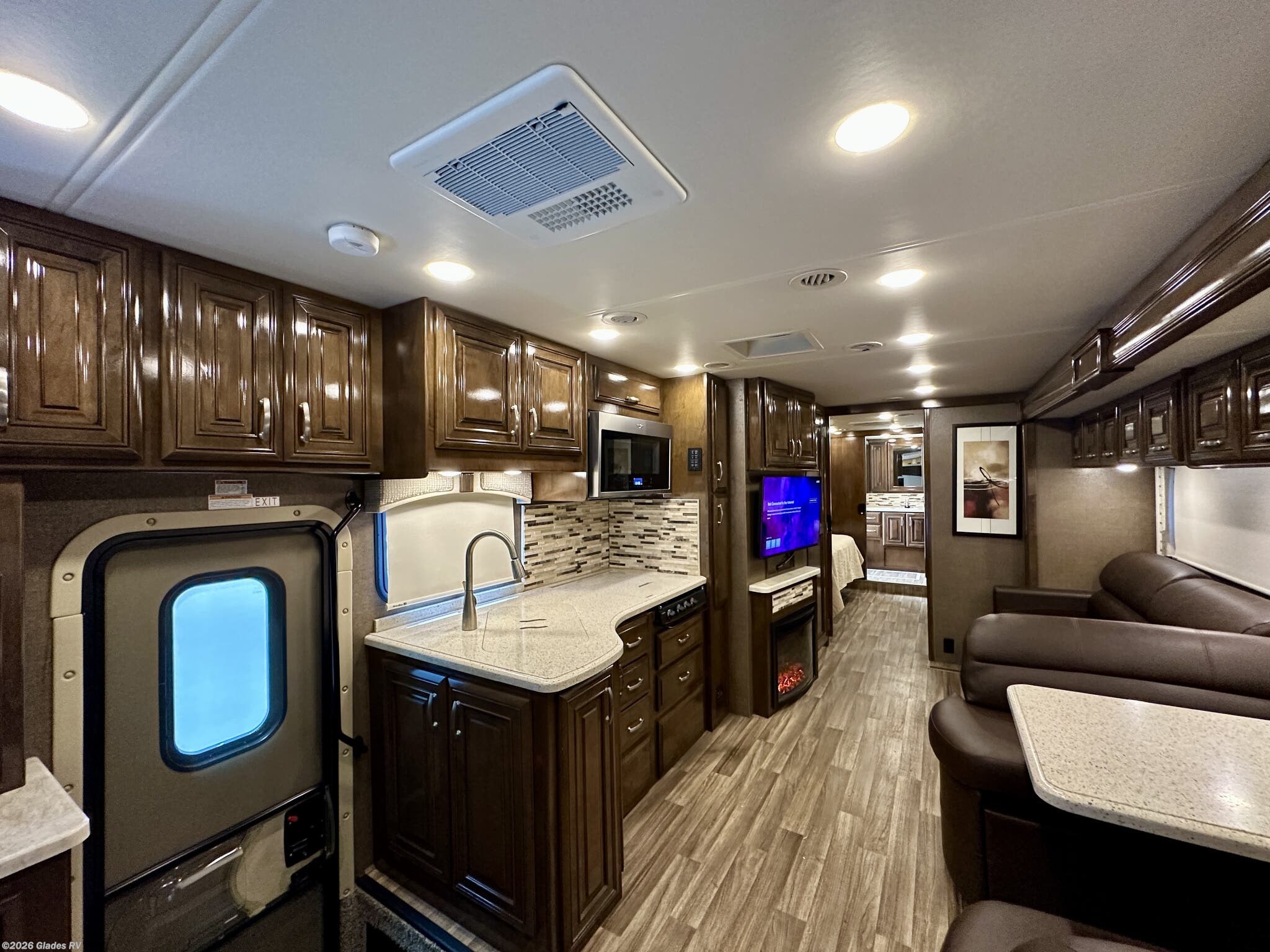 2018 Palazzo 36.3 by Thor Motor Coach from Glades RV in Fort Myers, Florida
