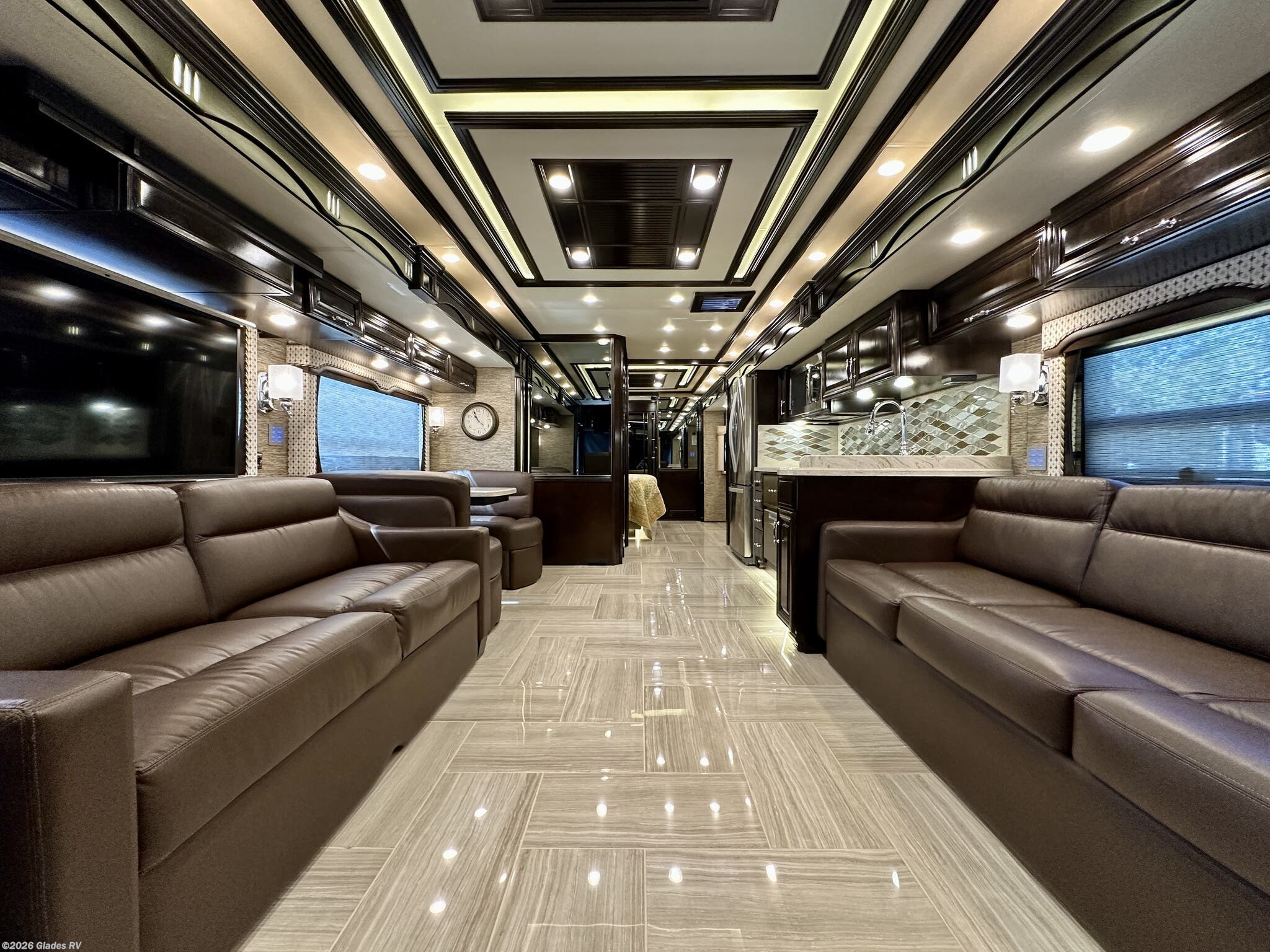 2018 Newmar Mountain Aire 4533 - Used Diesel Pusher For Sale by Glades RV in Fort Myers, Florida features Central Vacuum, Dishwasher, Televator TV, Dryer, Power Entrance Step