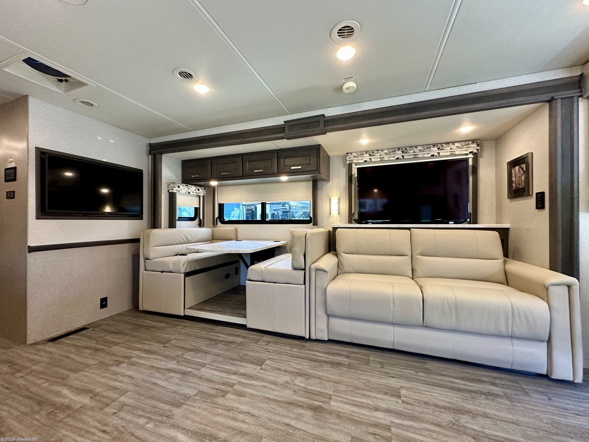 Used 2023 Thor Motor Coach Miramar 35.2 available in Fort Myers, Florida