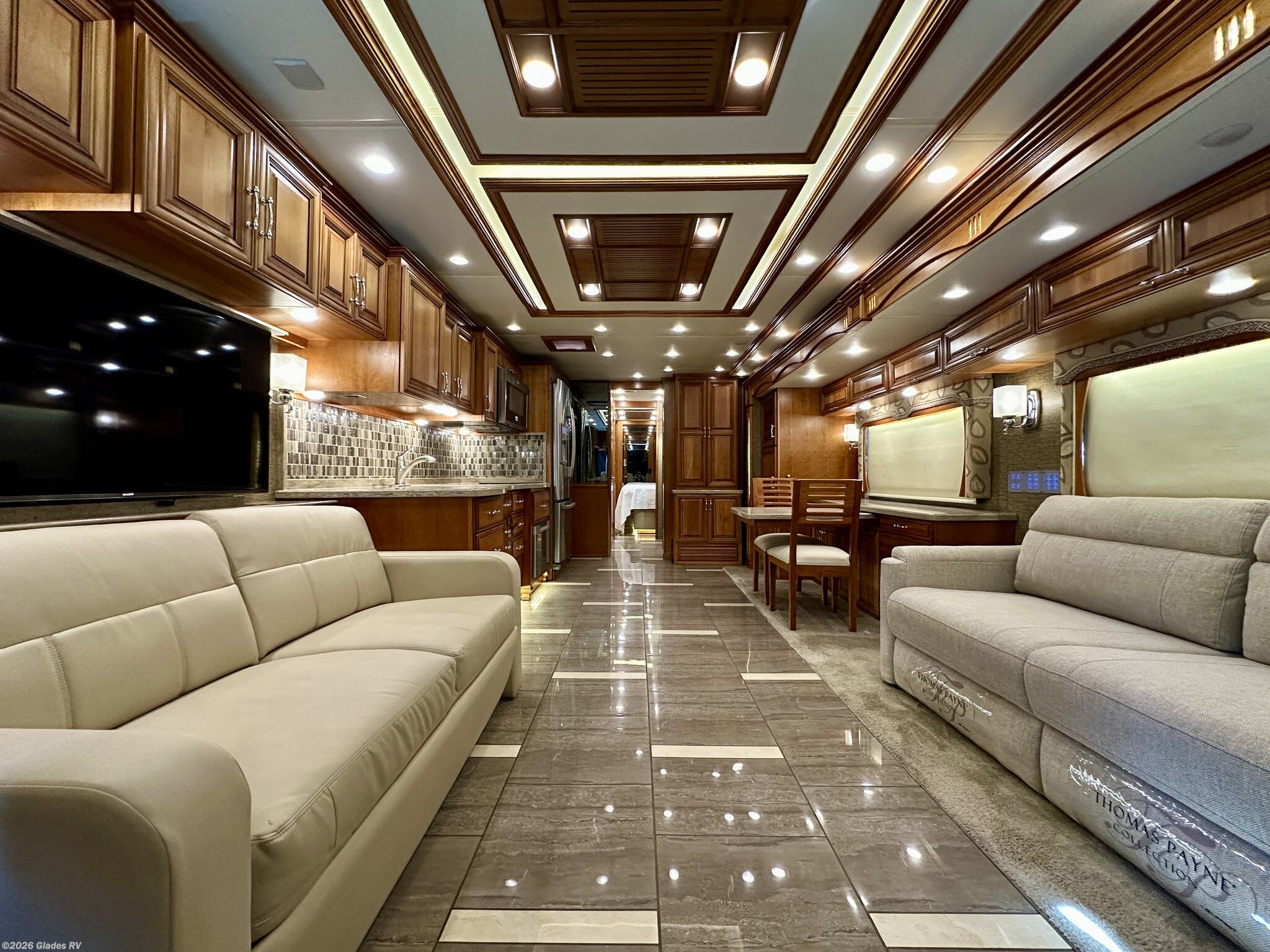 2015 Newmar Mountain Aire 4568 - Used Diesel Pusher For Sale by Glades RV in Fort Myers, Florida features Day/Night Shades, Televator TV, Automatic Leveling Jacks, Dishwasher, Dryer