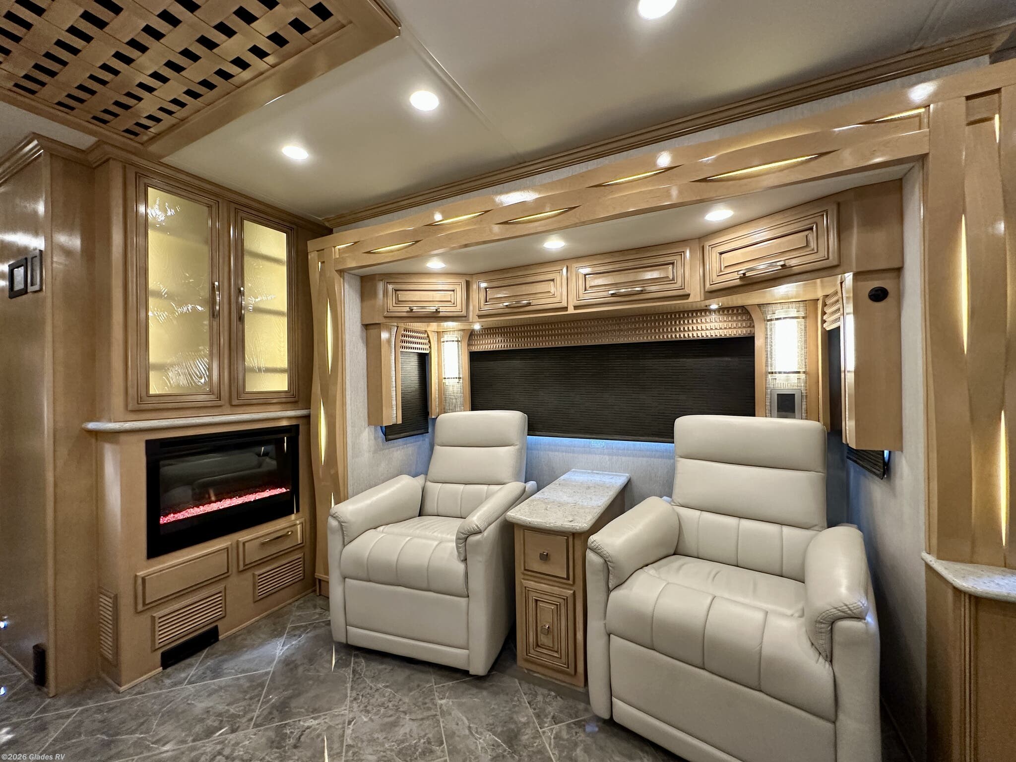Used 2020 Newmar New Aire 3343 available in Fort Myers, Florida