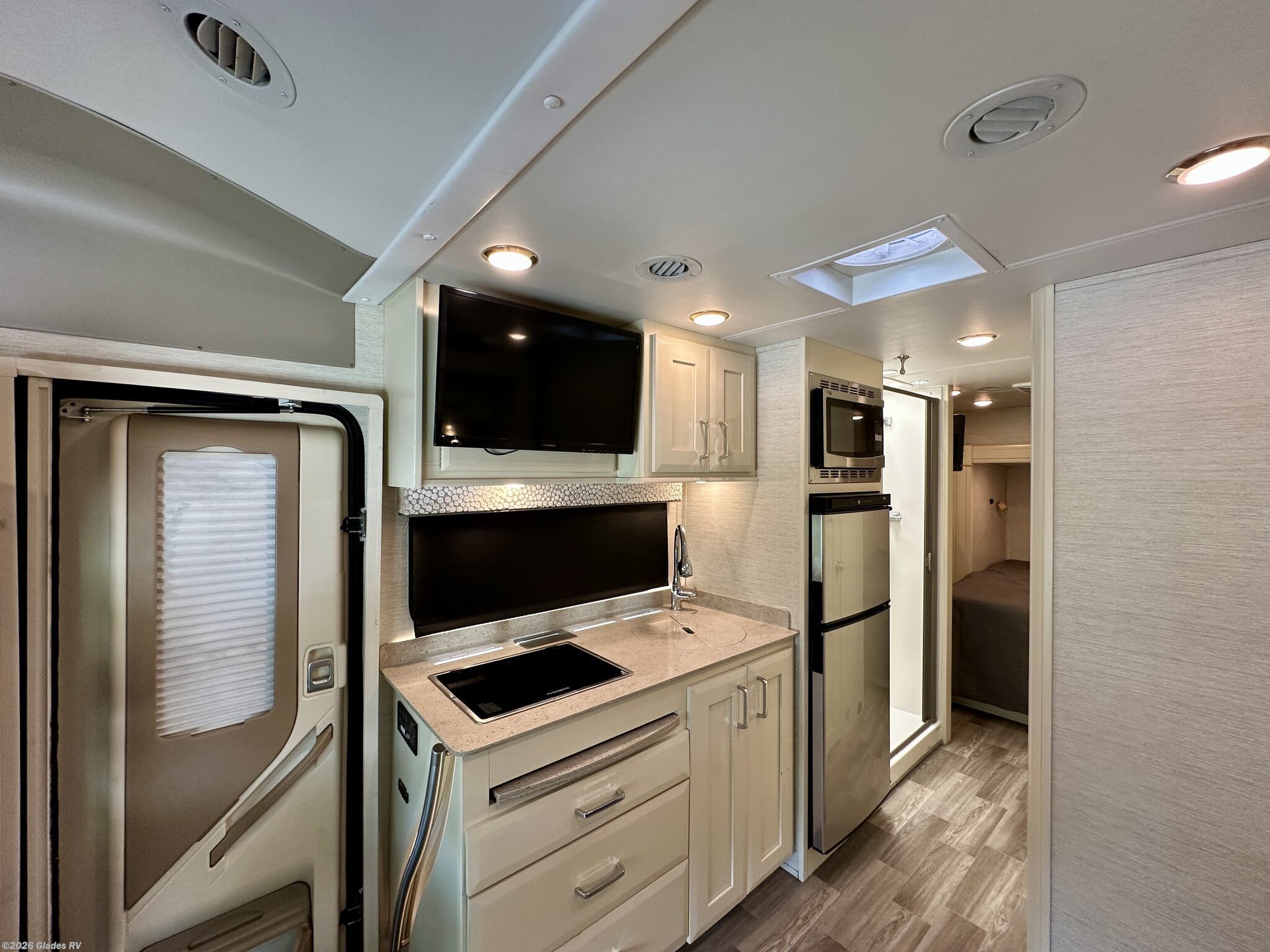 Used 2021 Tiffin Wayfarer 25 SW available in Fort Myers, Florida
