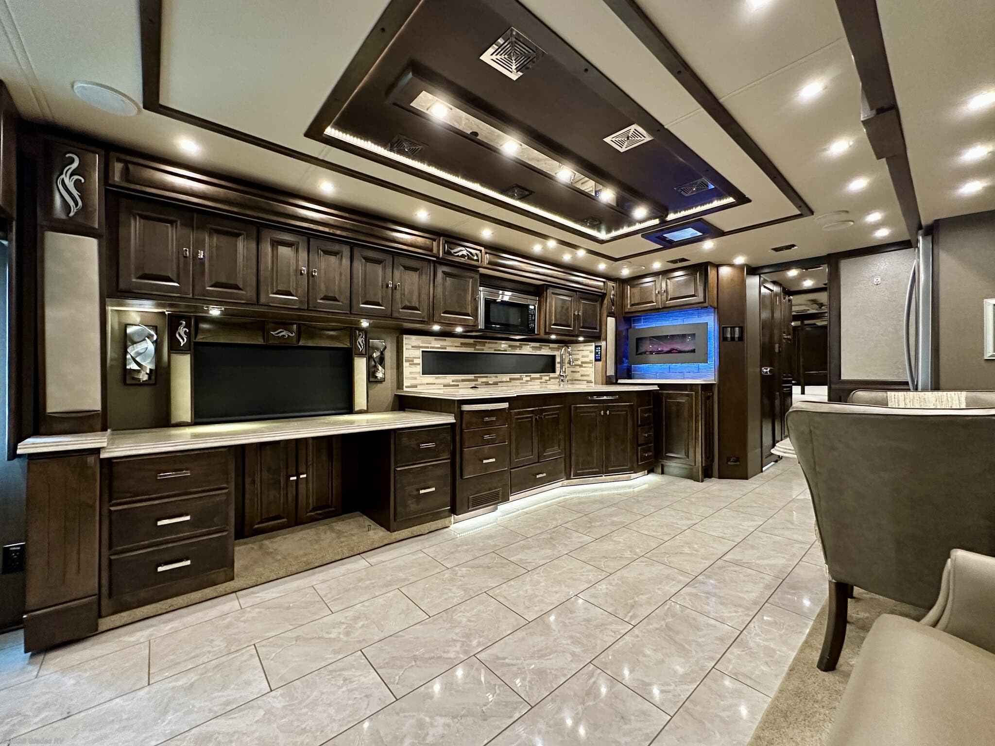 2019 Phaeton 40 QKH by Tiffin from Glades RV in Fort Myers, Florida