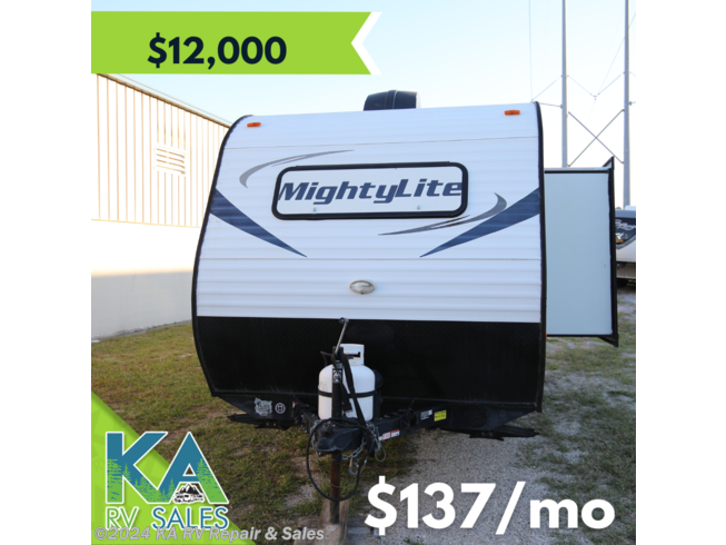 Used 2015 Pacific Coachworks Mighty Lite 18RBS available in DeBary, Florida