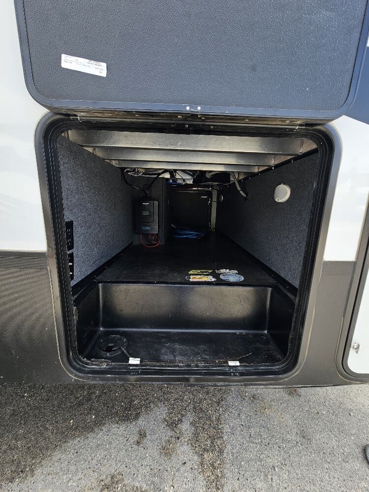 2021 Alliance RV Valor 41V15 RV for Sale in DeBary, FL 32713 10170