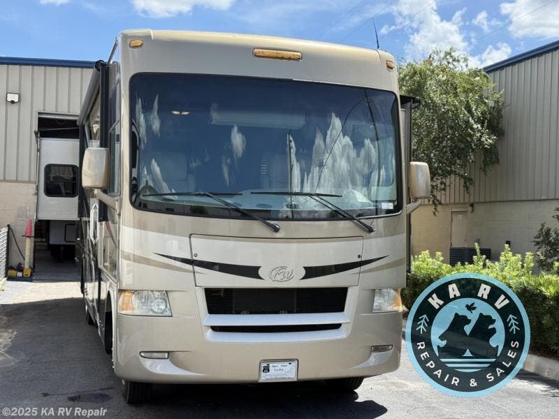 2011 Hurricane 34U by Four Winds International from KA RV Repair in DeBary, Florida