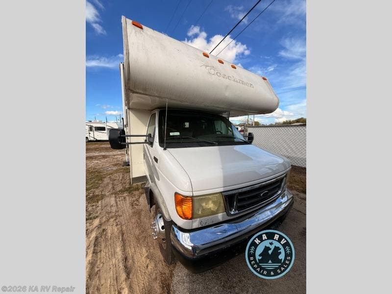 2004 Coachmen Santara 309KS - Used Class C For Sale by KA RV Repair in DeBary, Florida