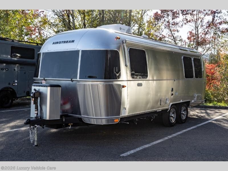 2026 Airstream Trade Wind 25FB - Used Travel Trailer For Sale by Luxury Vehicle Care in Portland, Oregon