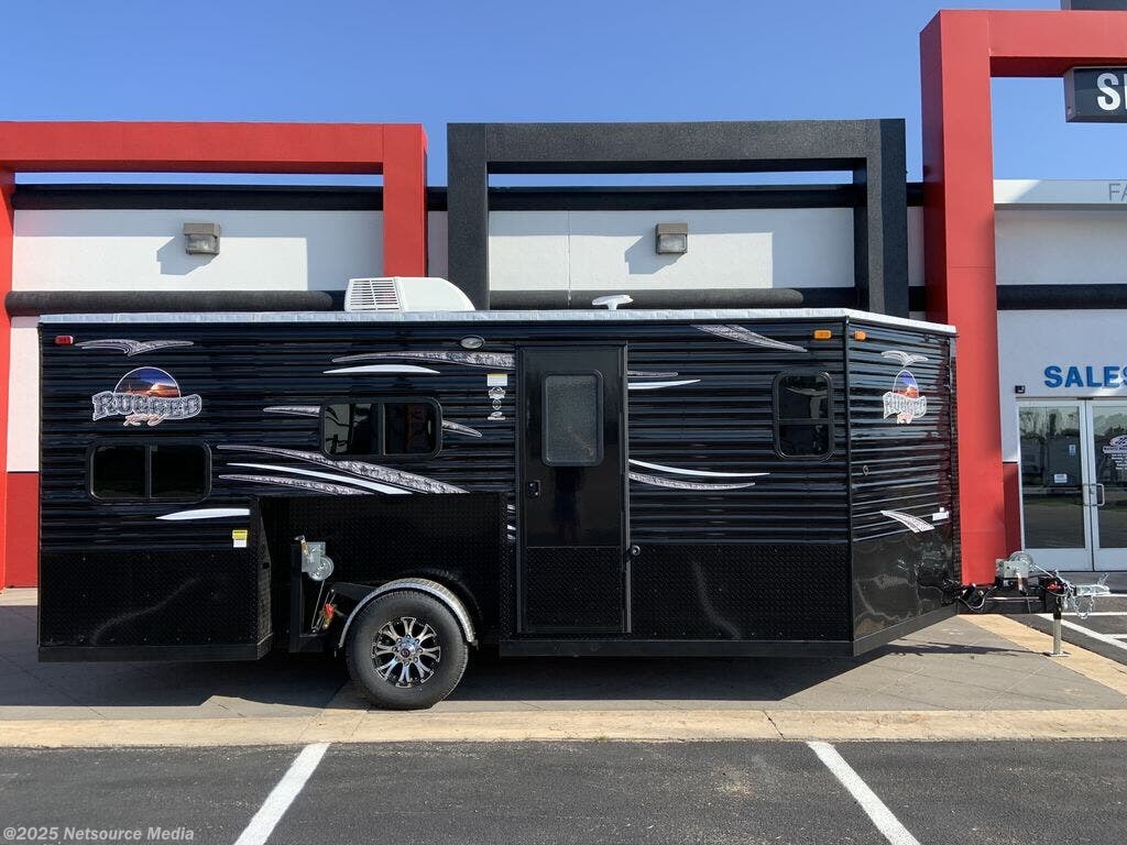 2023 Ice Castle Trophy Hunter 8' x 17V Base RV for Sale in Moorhead, MN 56560 034638 RVUSA