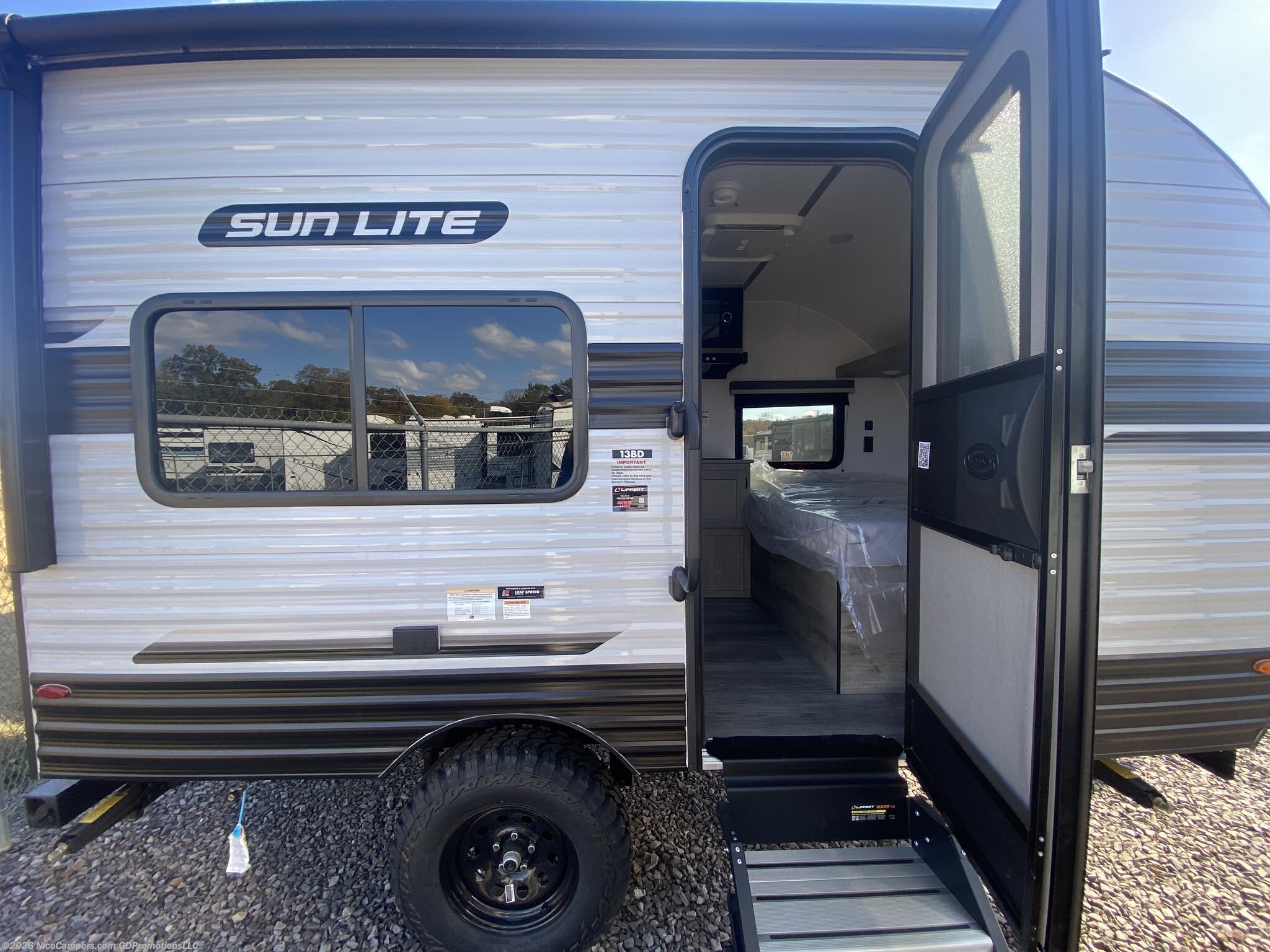 2026 Sun Lite 13BD LTD by Sunset Park RV from NiceCampers.com in Russellville, Arkansas