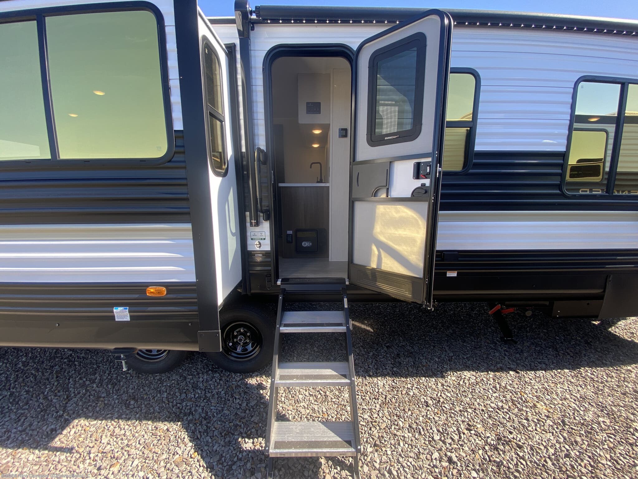 2026 Avenger 27REI by Prime Time from Nice Campers in Russellville, Arkansas