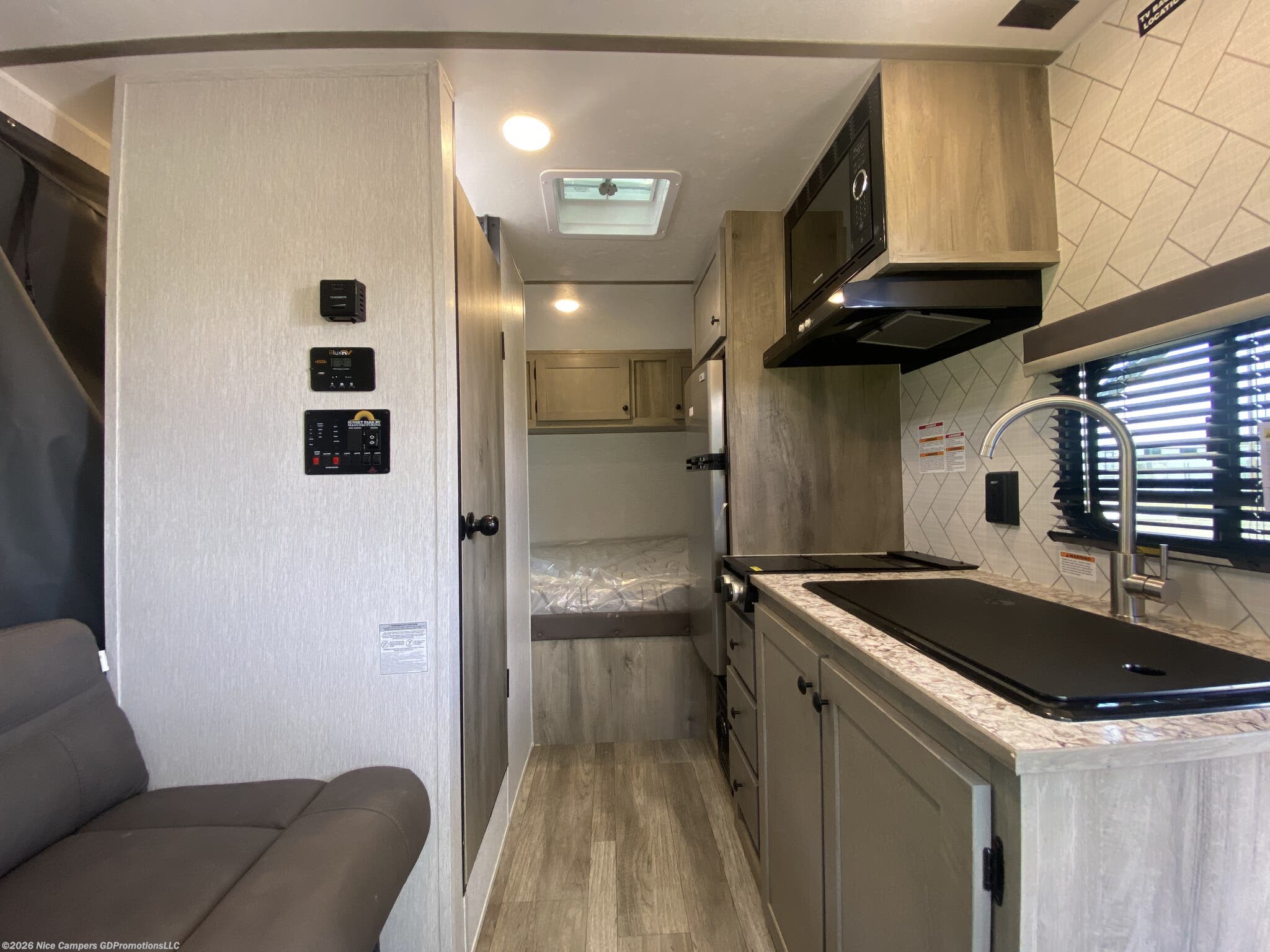 New 2026 Sunset Park RV Sun Lite 15MBX available in Russellville, Arkansas