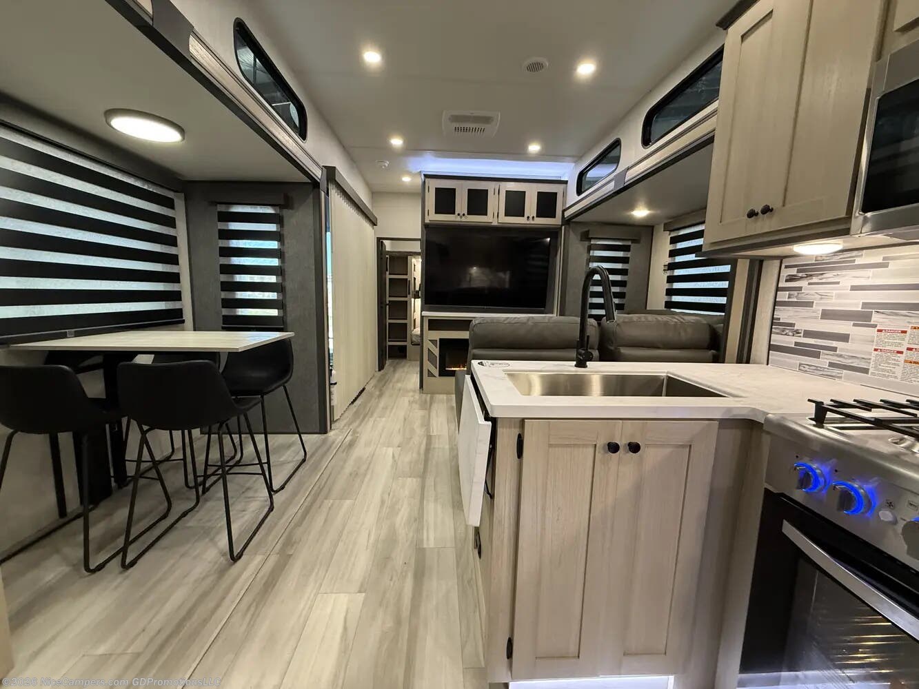 New 2026 Prime Time LaCrosse 44PARK available in Russellville, Arkansas