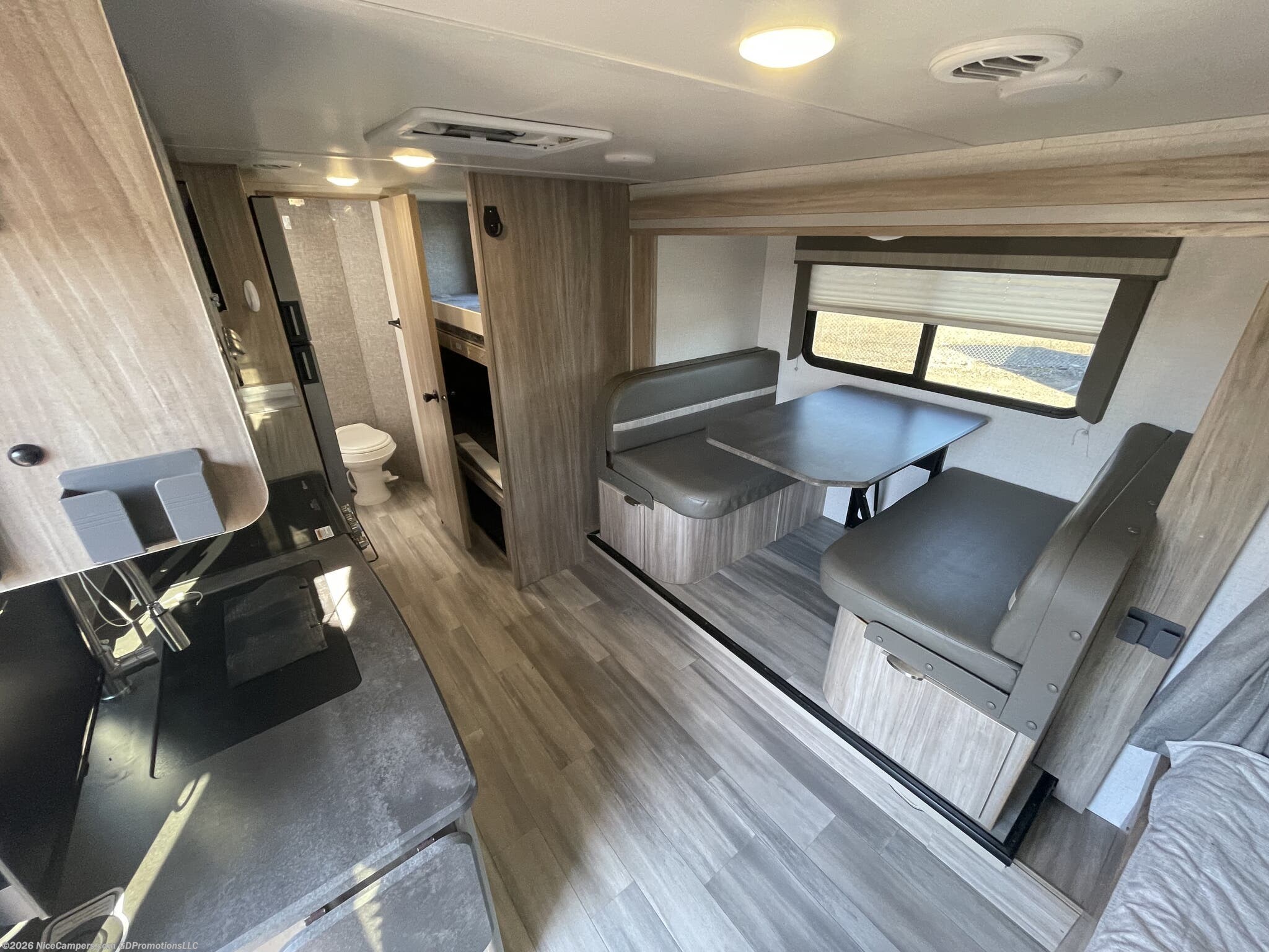 Used 2021 Winnebago Micro Minnie 2100BH available in Russellville, Arkansas