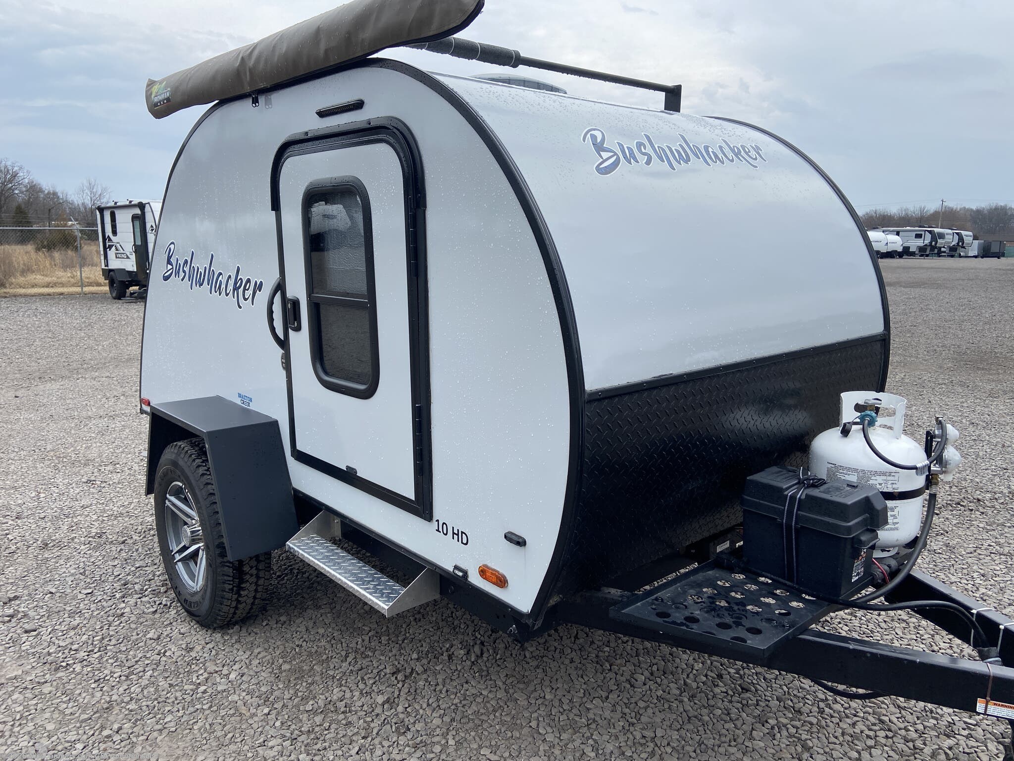 2022 Bushwhacker 10HD by Braxton Creek from NiceCampers.com in Russellville, Arkansas