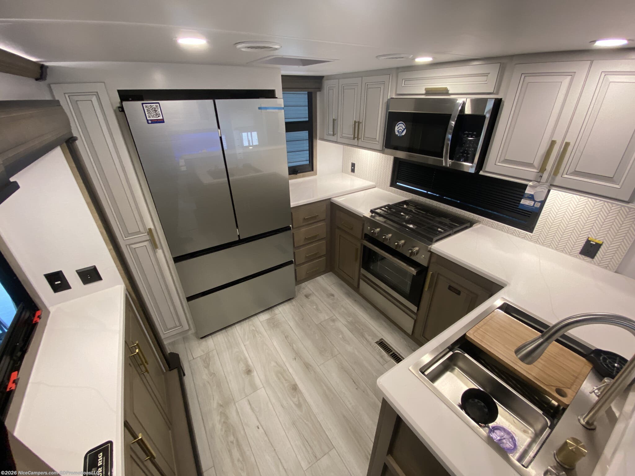 Used 2026 Keystone Montana 3901RK available in Russellville, Arkansas