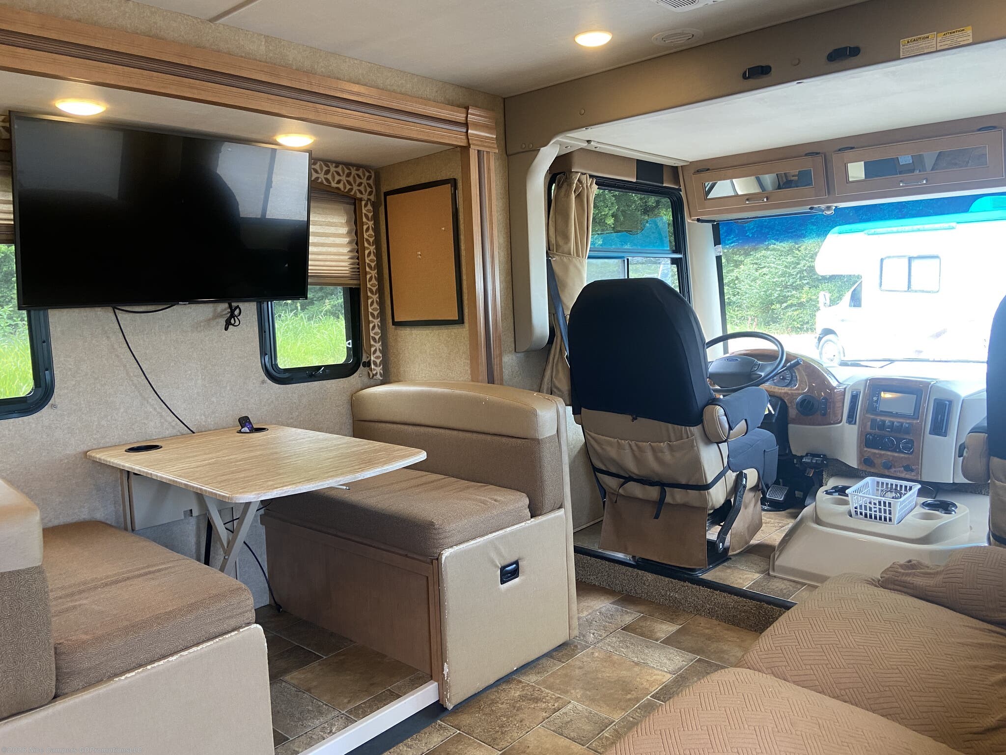 Used 2016 Thor Motor Coach Hurricane 34J available in Russellville, Arkansas