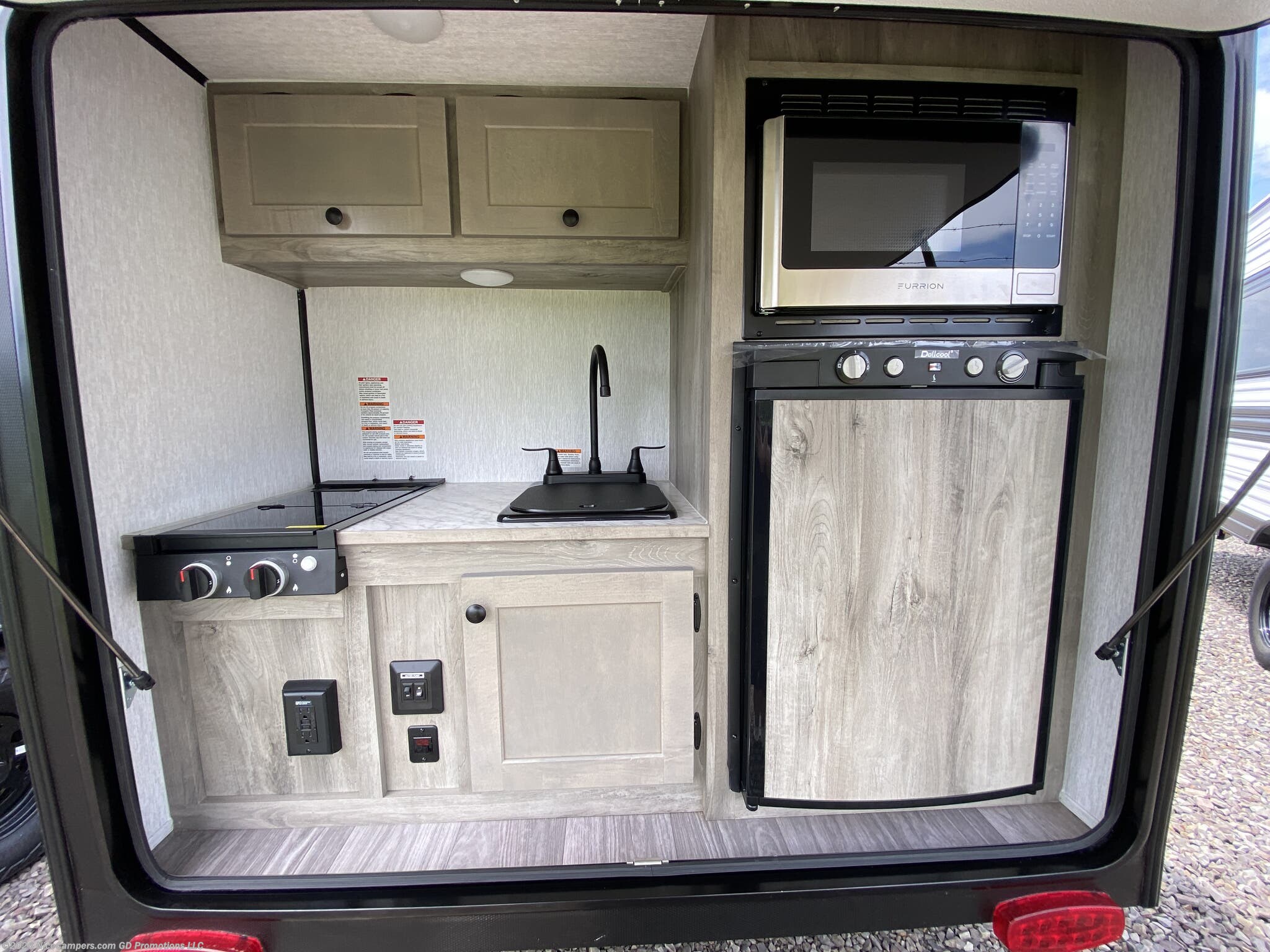 2027 SunRay 109 by Sunset Park RV from Nice Campers in Russellville, Arkansas