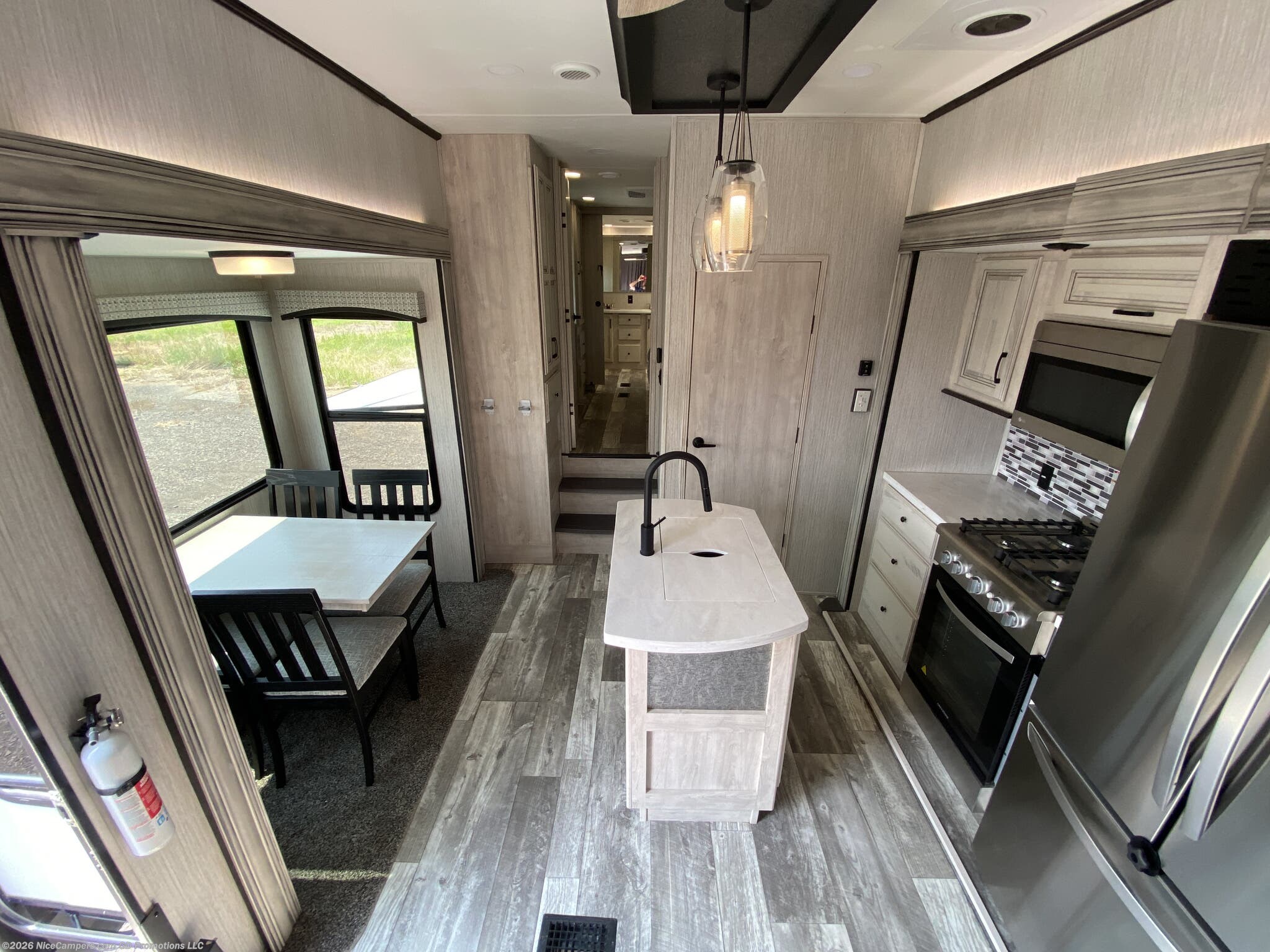 Used 2022 Forest River Sandpiper Luxury 391FLRB available in Russellville, Arkansas