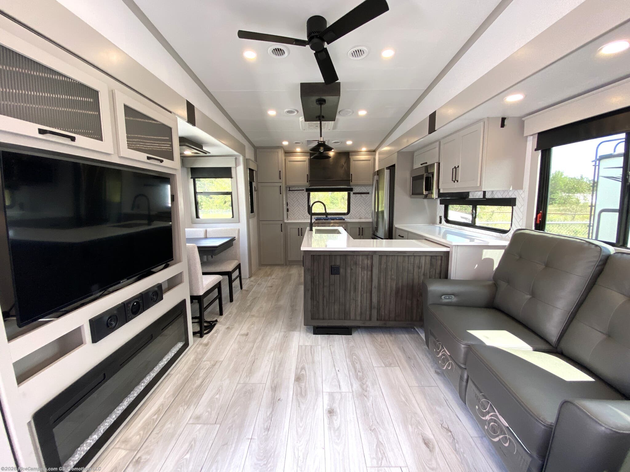 2026 Montana High Country 325RK by Keystone from NiceCampers.com in Russellville, Arkansas