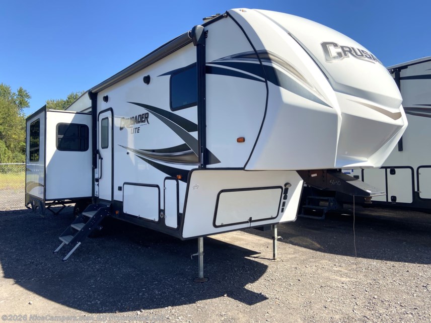 Used 2021 Prime Time Crusader Lite 33BH available in Russellville, Arkansas