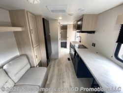 Used 2024 Prime Time Avenger LE 22MKLE available in Russellville, Arkansas