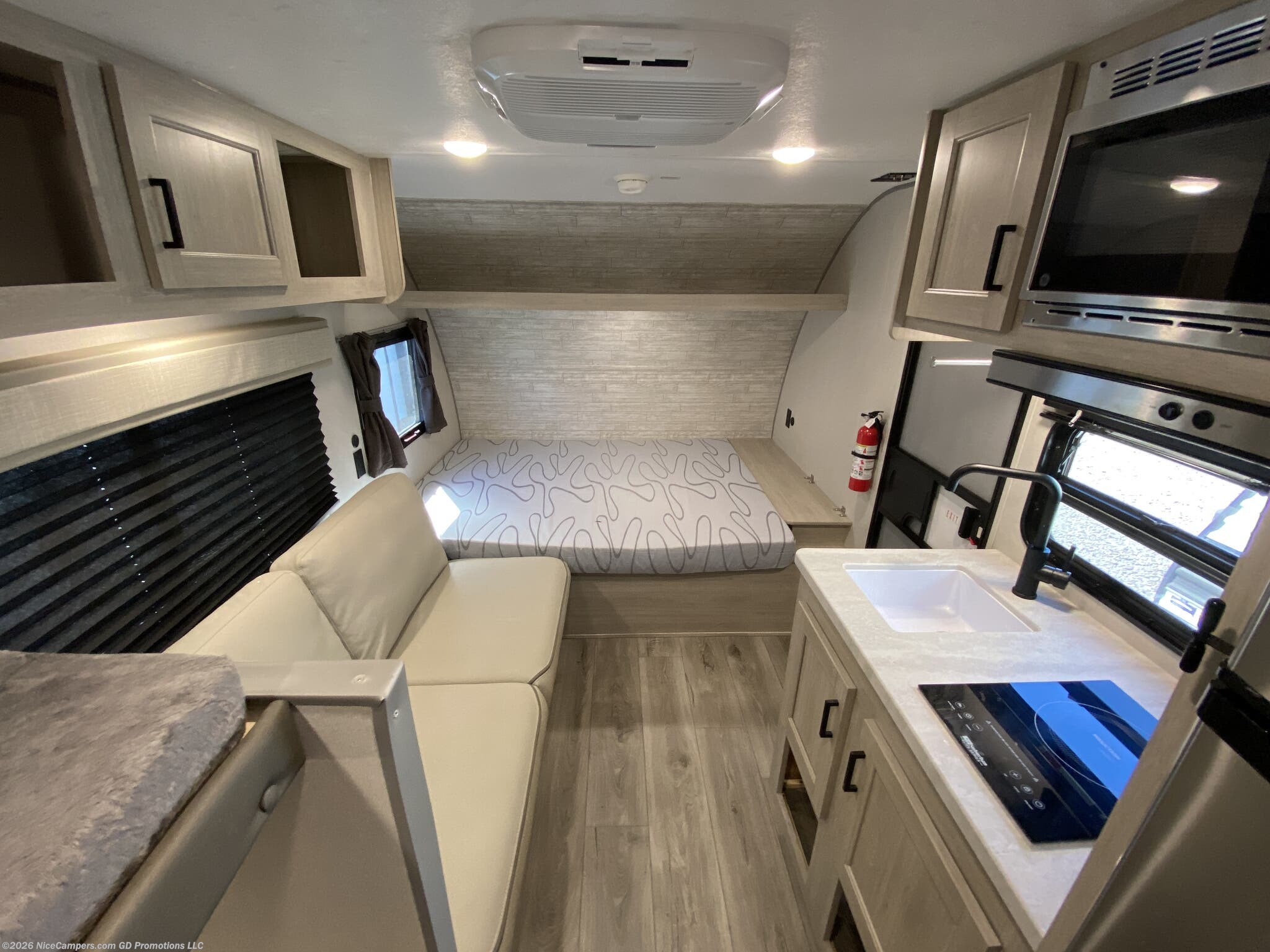 Used 2025 Coachmen Catalina Summit Series 7 164BHX available in Russellville, Arkansas
