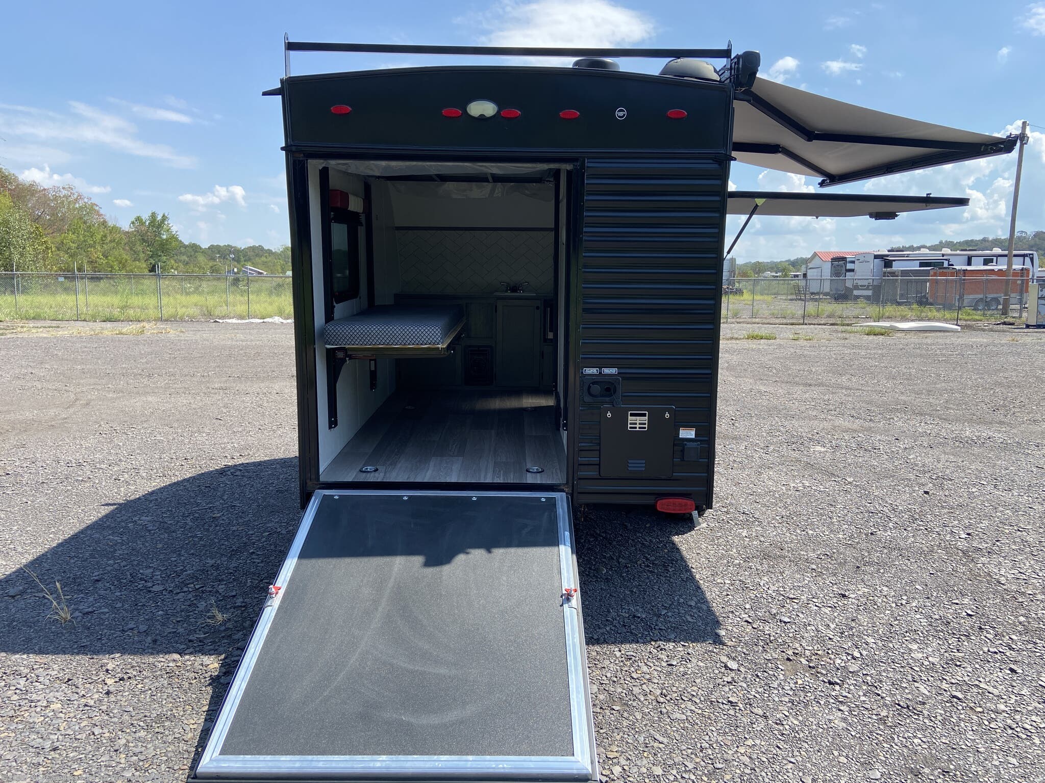 2026 SunRay 139T by Sunset Park RV from NiceCampers.com in Russellville, Arkansas