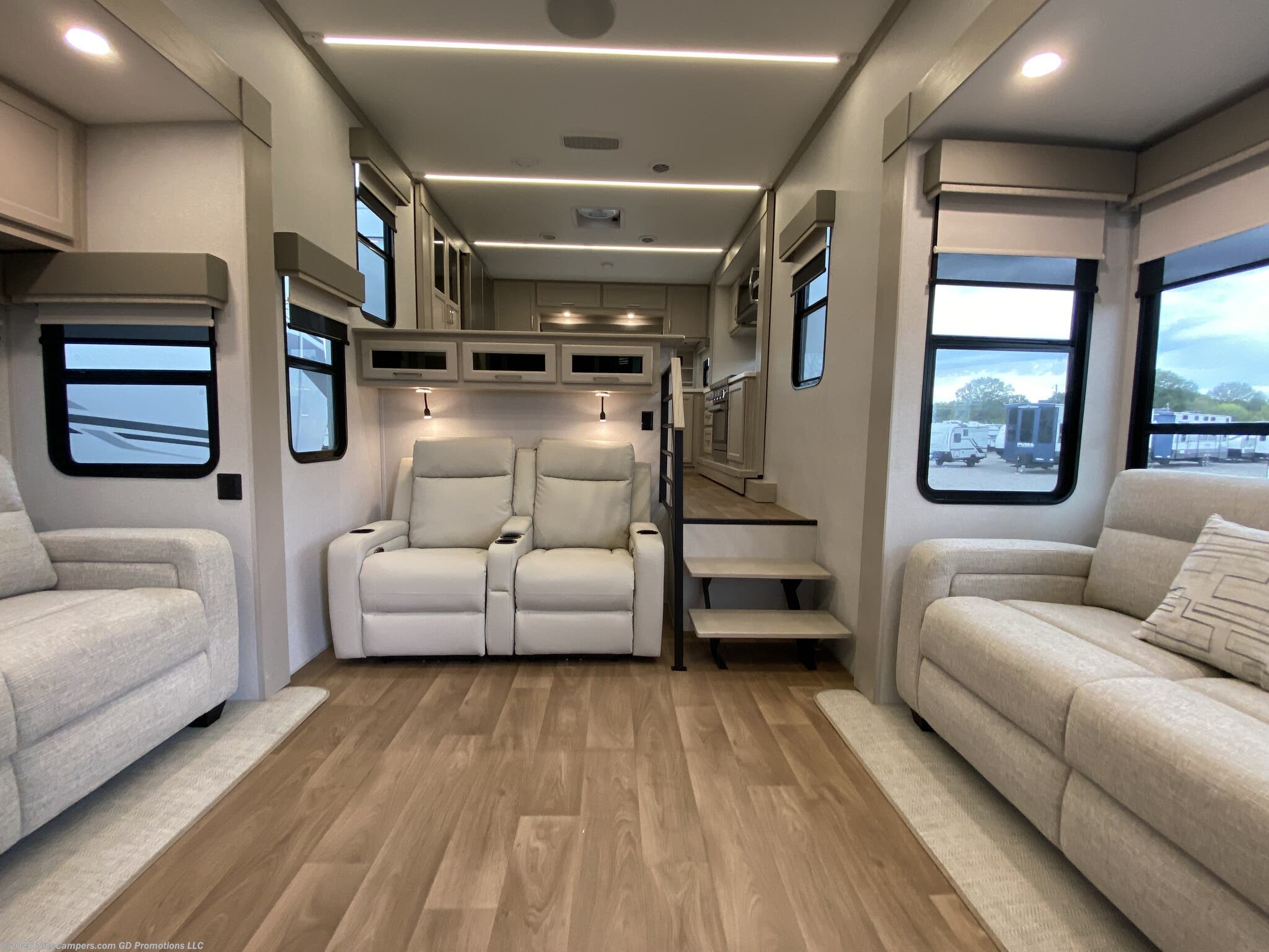 2026 Columbus 388FKH by Forest River from NiceCampers.com in Russellville, Arkansas