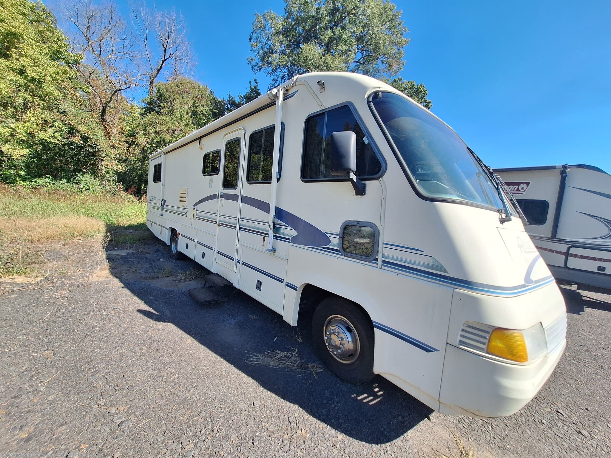 1995 Tiffin Allegro Bay 34M - Used Class A For Sale by NiceCampers.com in Russellville, Arkansas