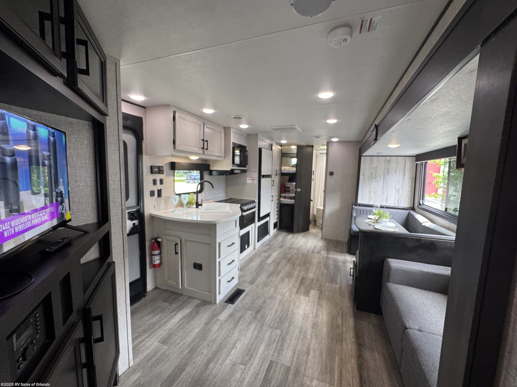 2023 Jayco Jay Flight 295BHS