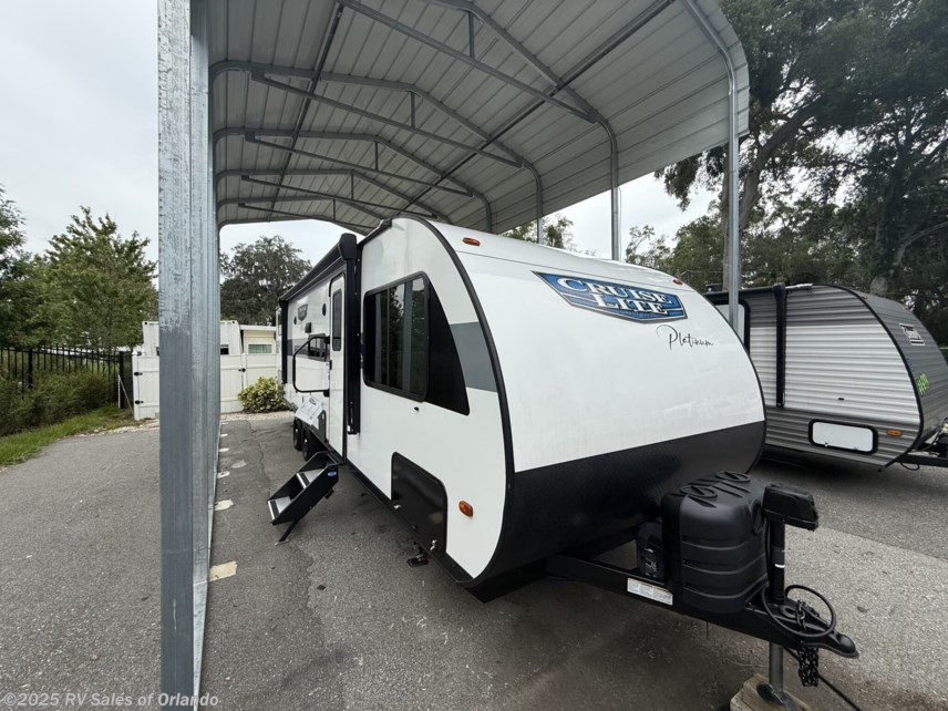 Used 2024 Forest River Salem Cruise Lite 273QBXL available in Longwood, Florida
