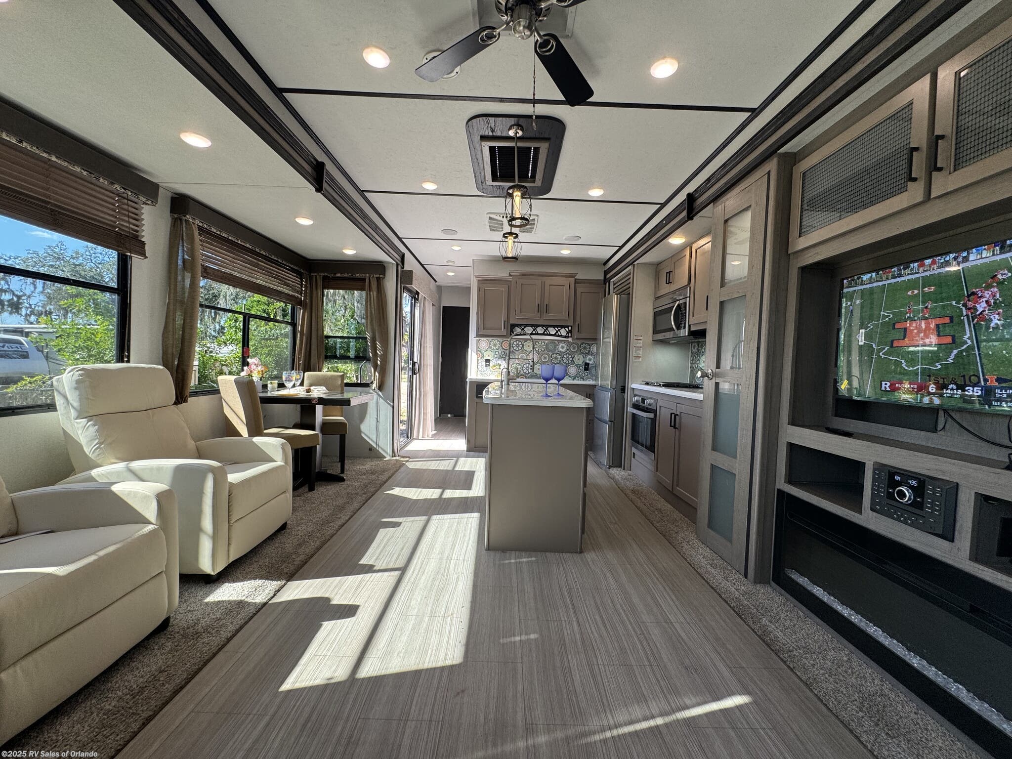 2020 Keystone Retreat 39LOFT